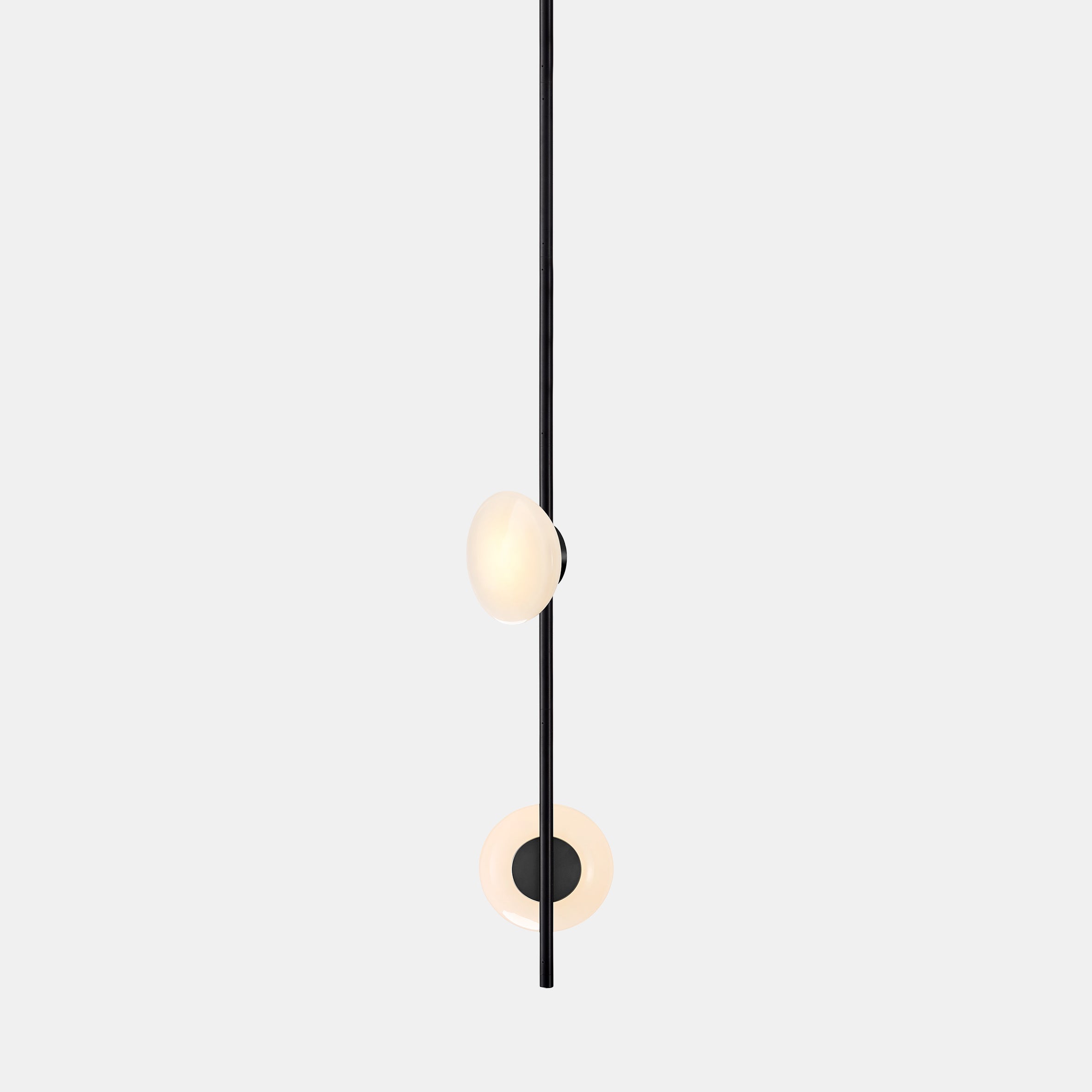 Ceto Vertical Chandelier