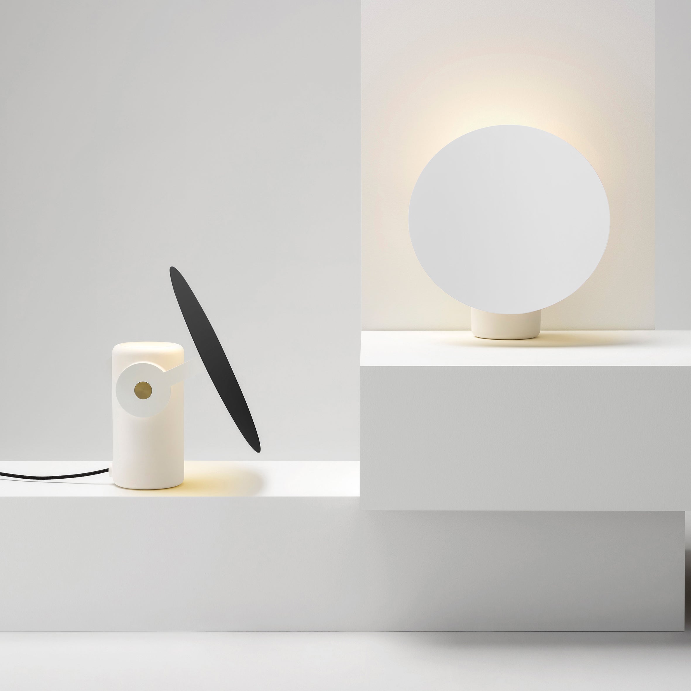 Polar Table Lamp