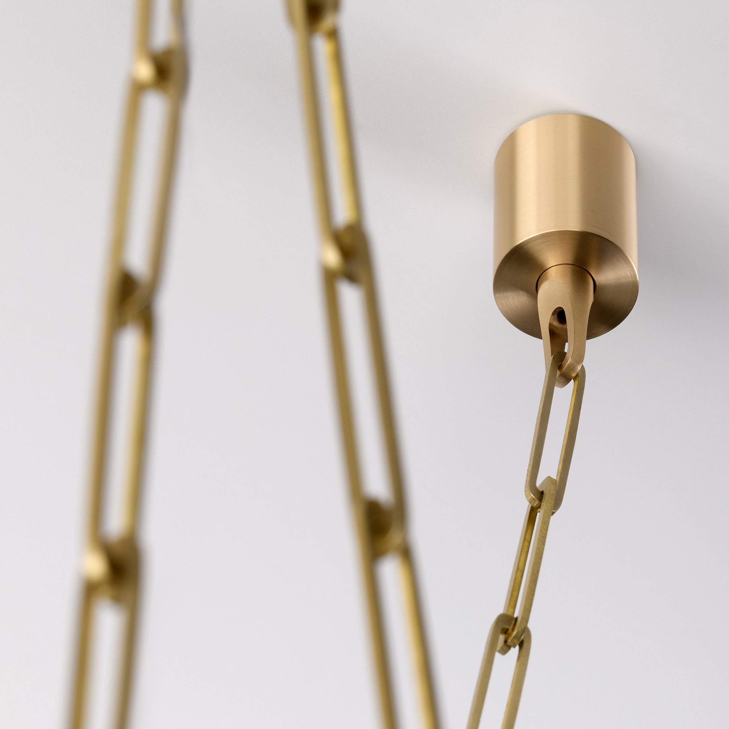 Solace Single Chain + Loop Pendant