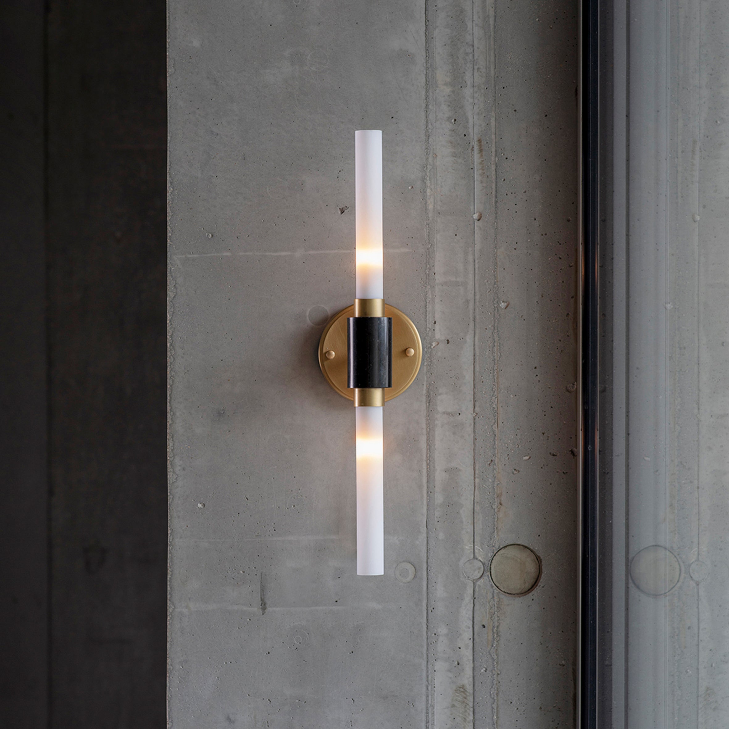 Strip Wall Lamp