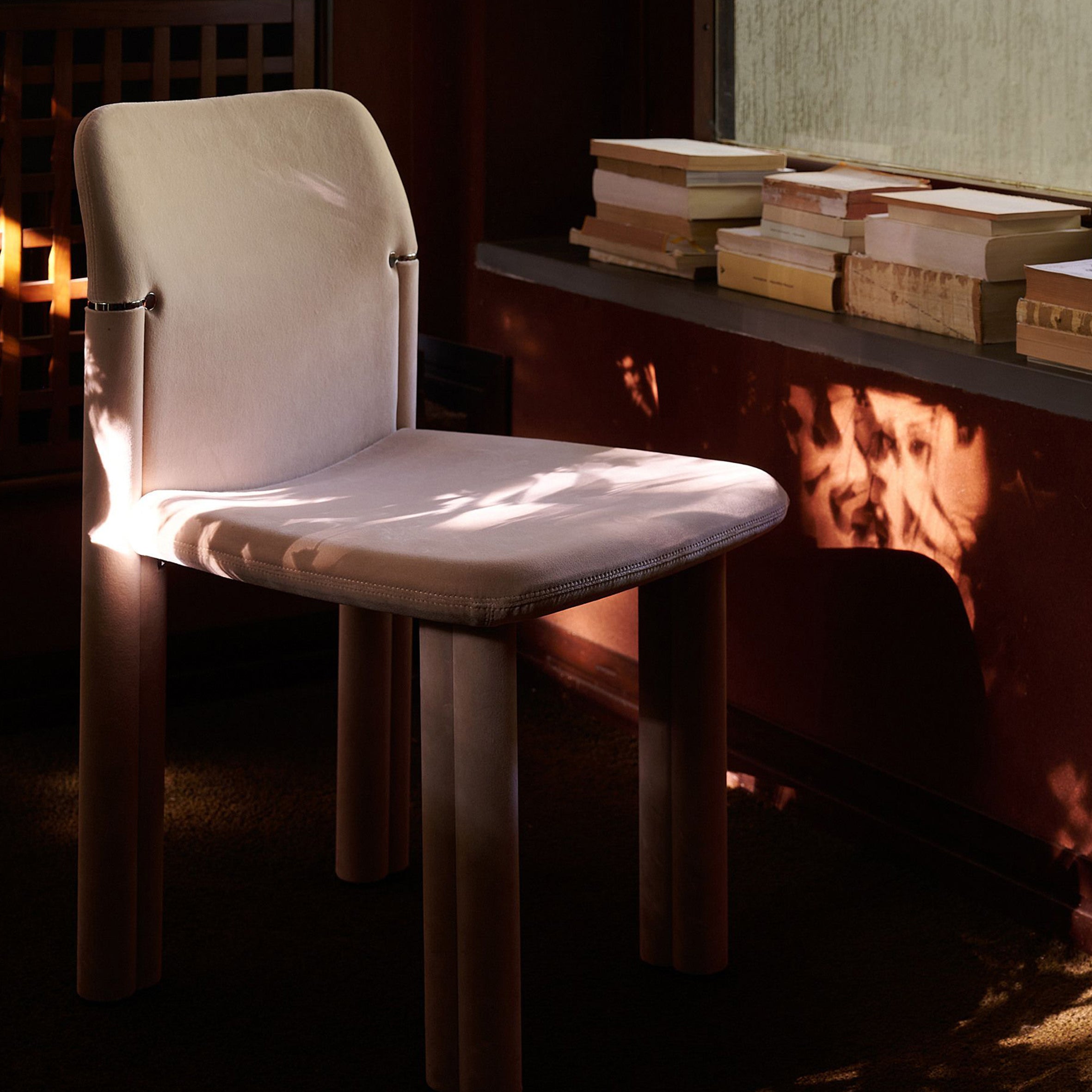 Sempronia Chair