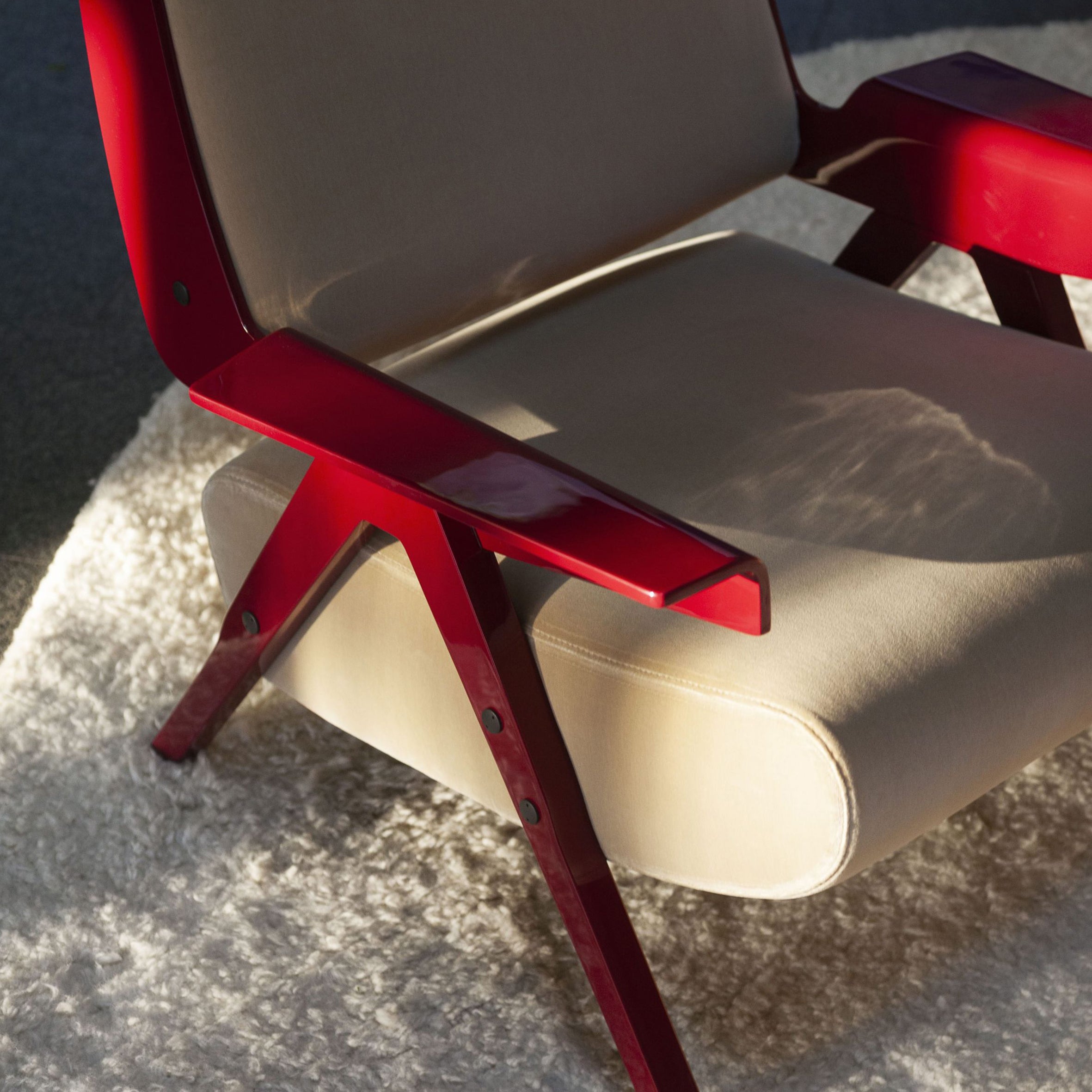 Lina Armchair