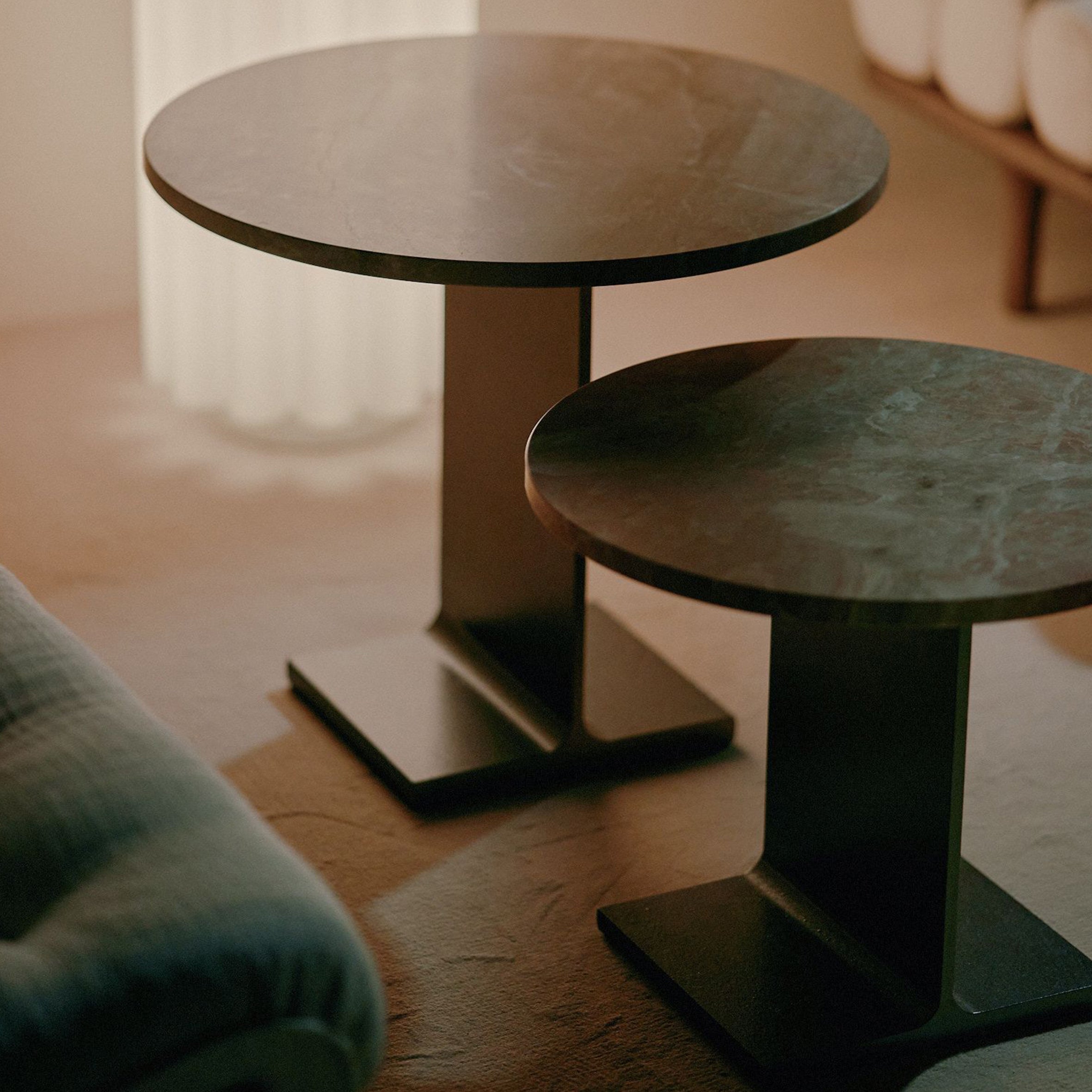 Trono Side Table