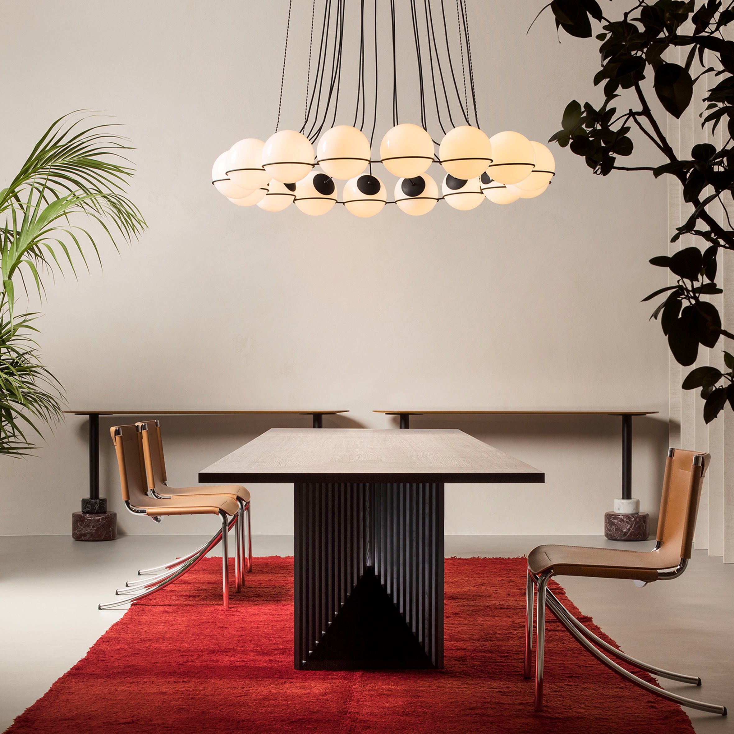 Maestro Dining Table