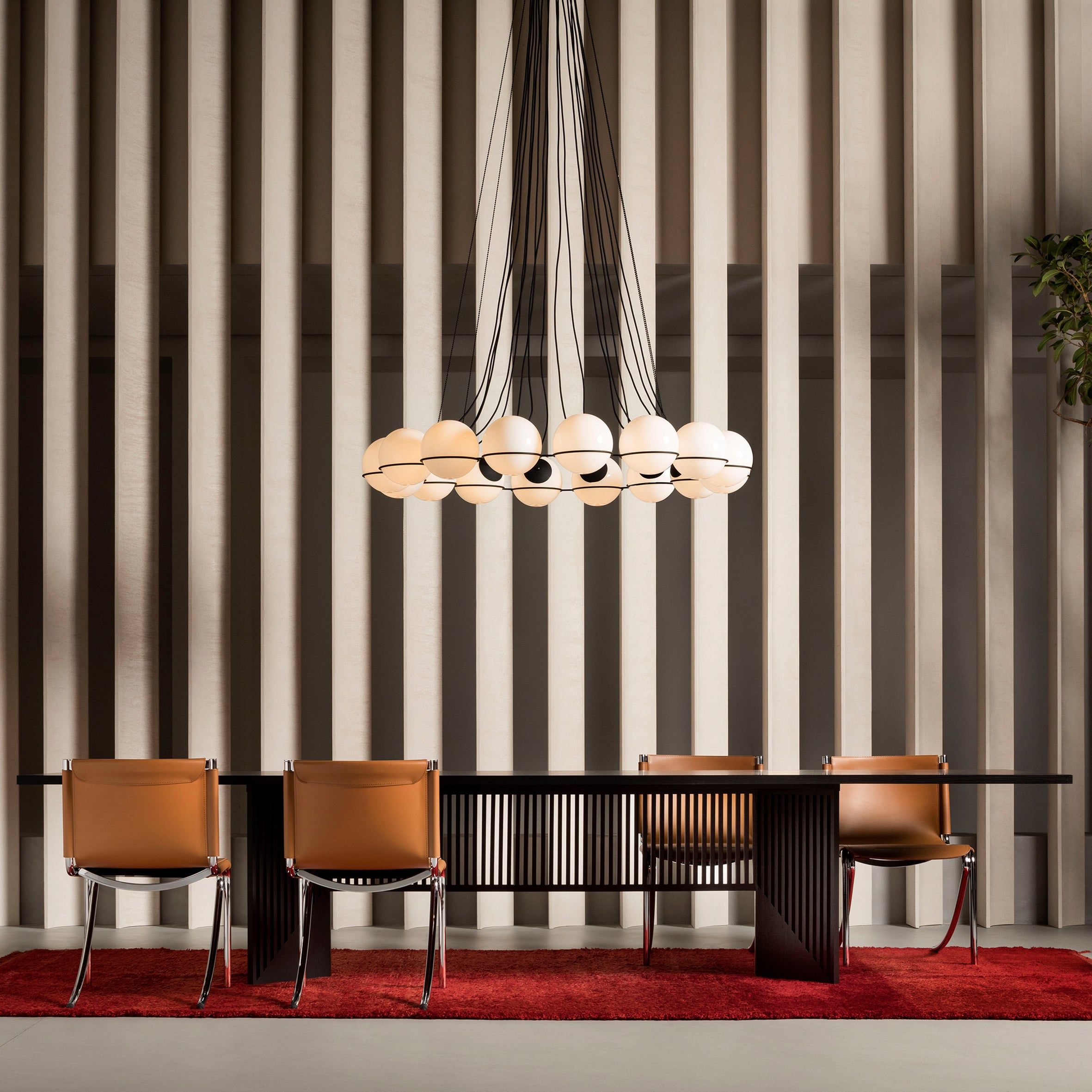 Maestro Dining Table