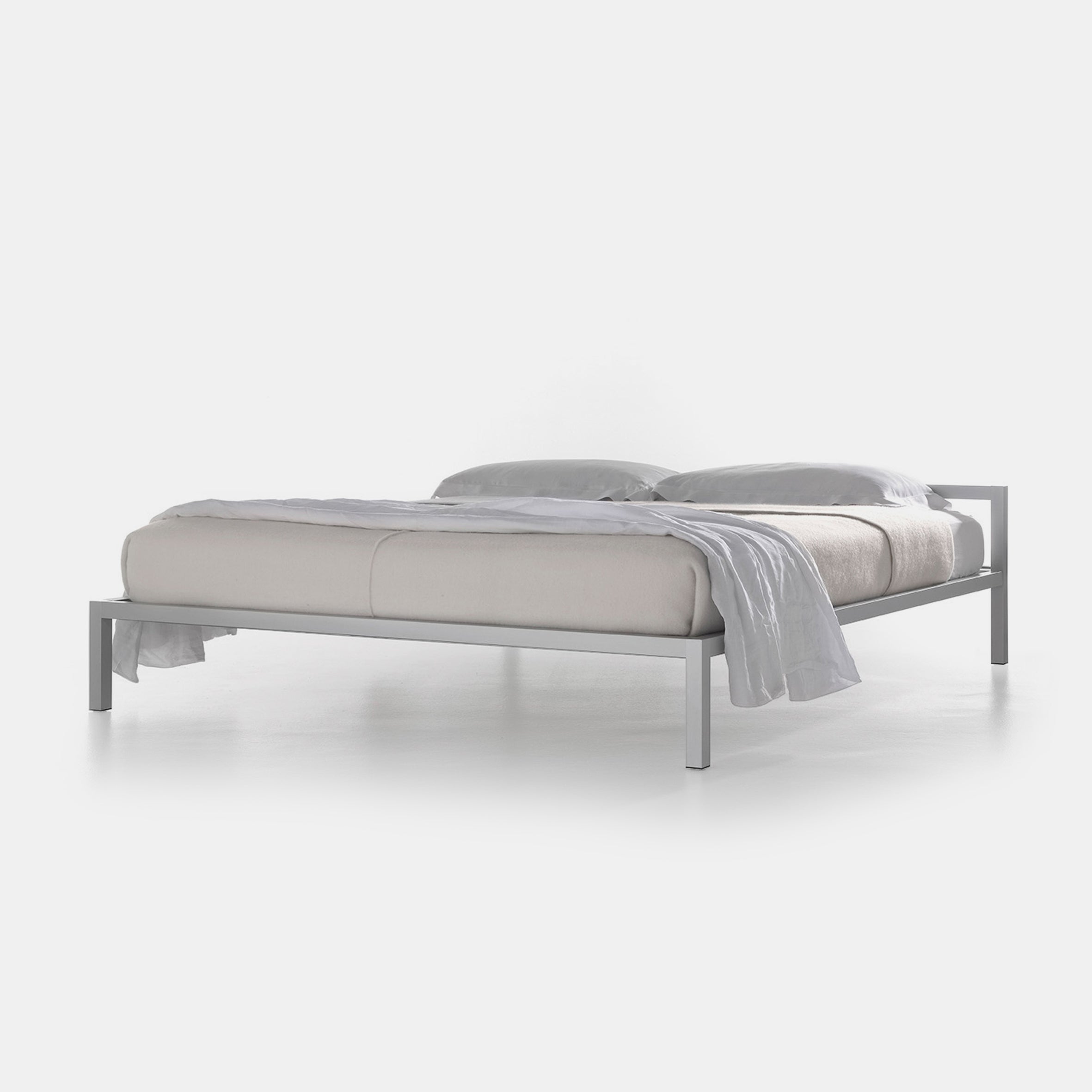 Aluminium Bed