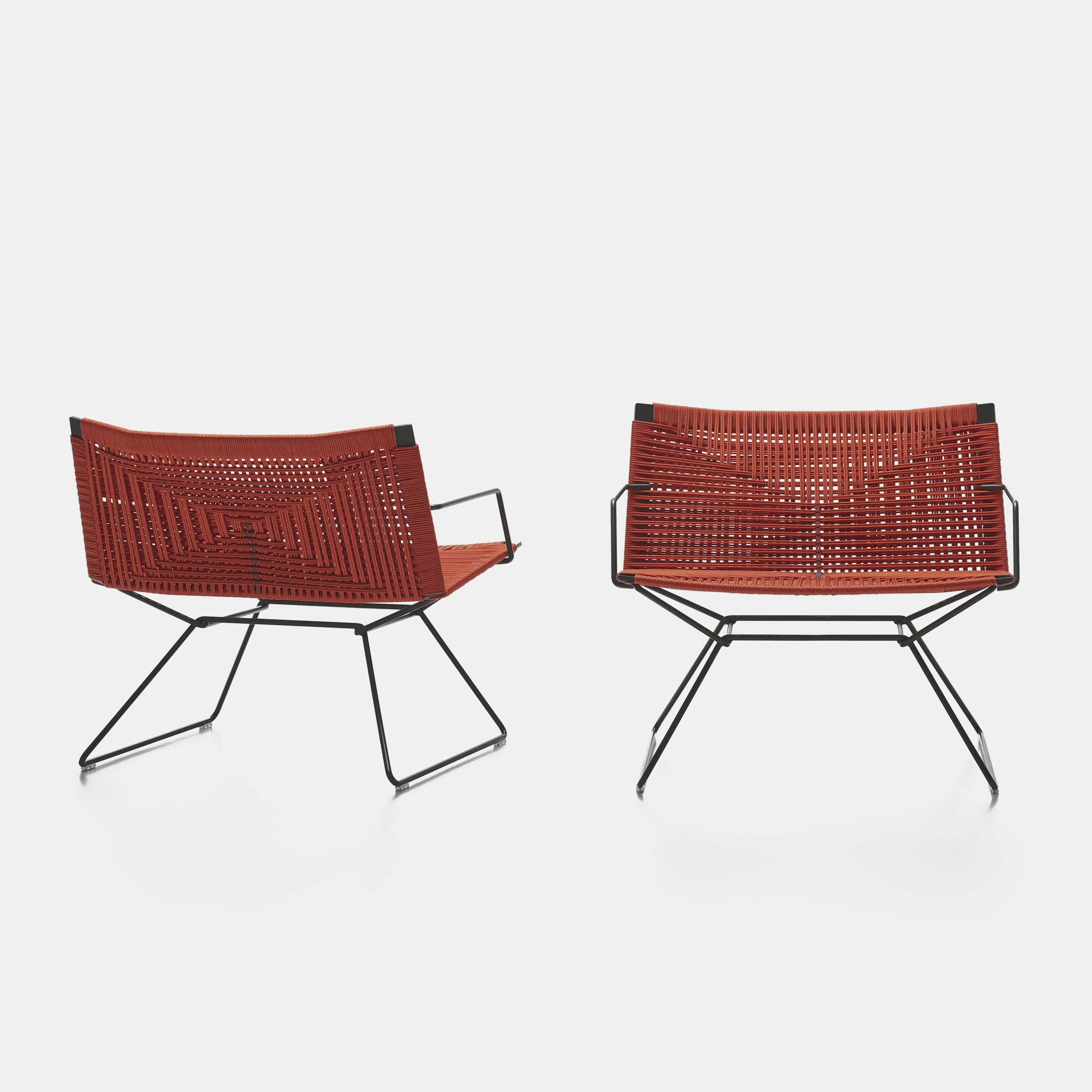 Neil Twist Outdoor Lounge Chair