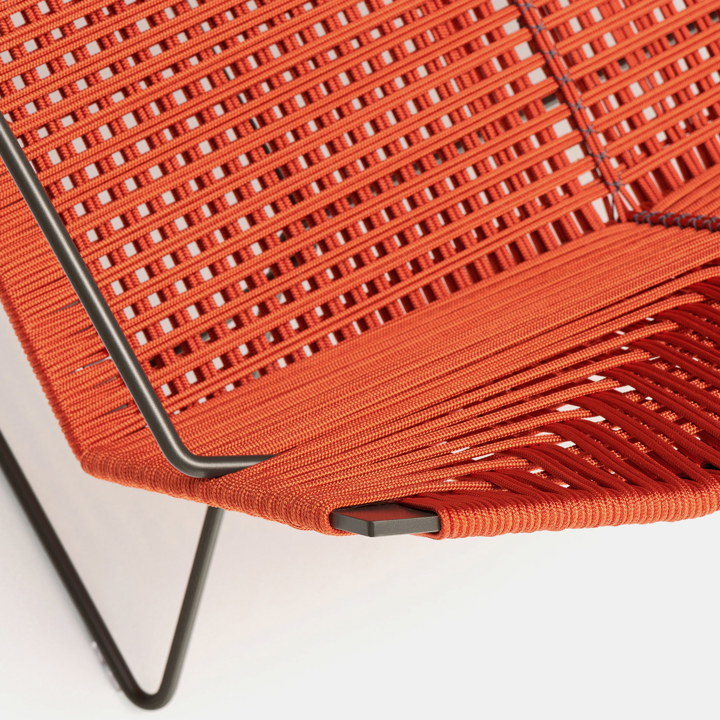 Neil Twist Outdoor Lounge Chair
