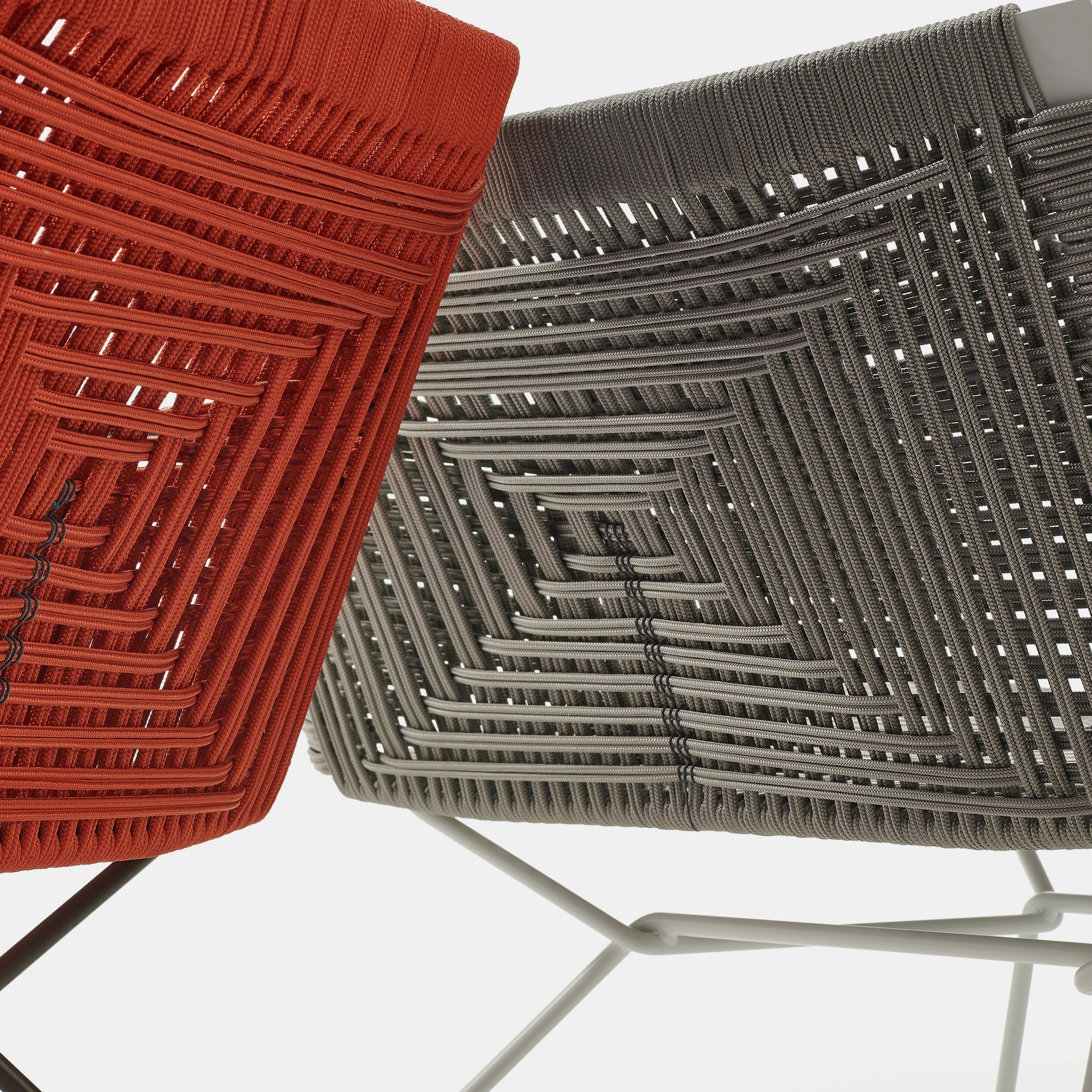 Neil Twist Outdoor Lounge Chair