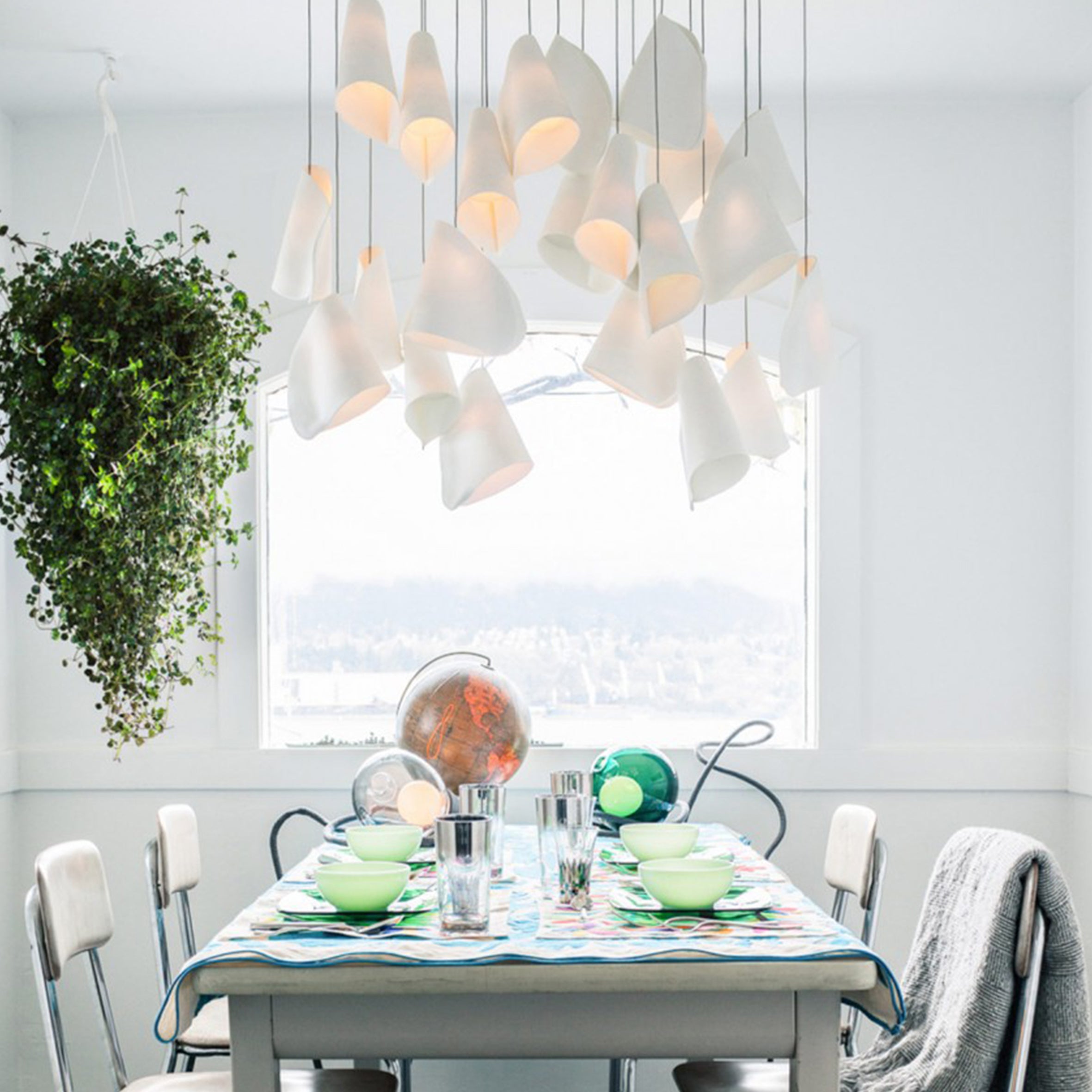 21 Cluster Pendant White Porcelain