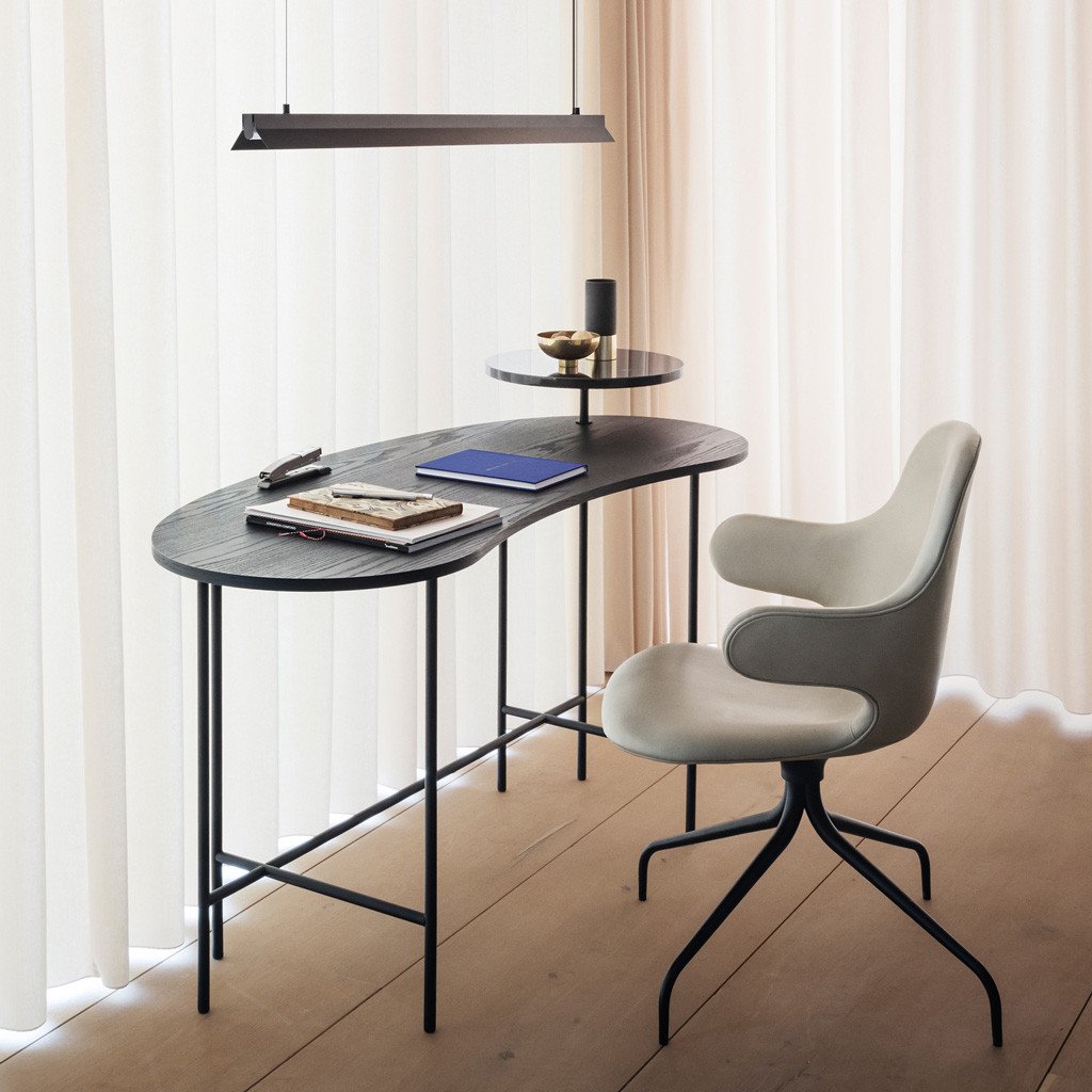 Palette Desk JH9 - Monologue London