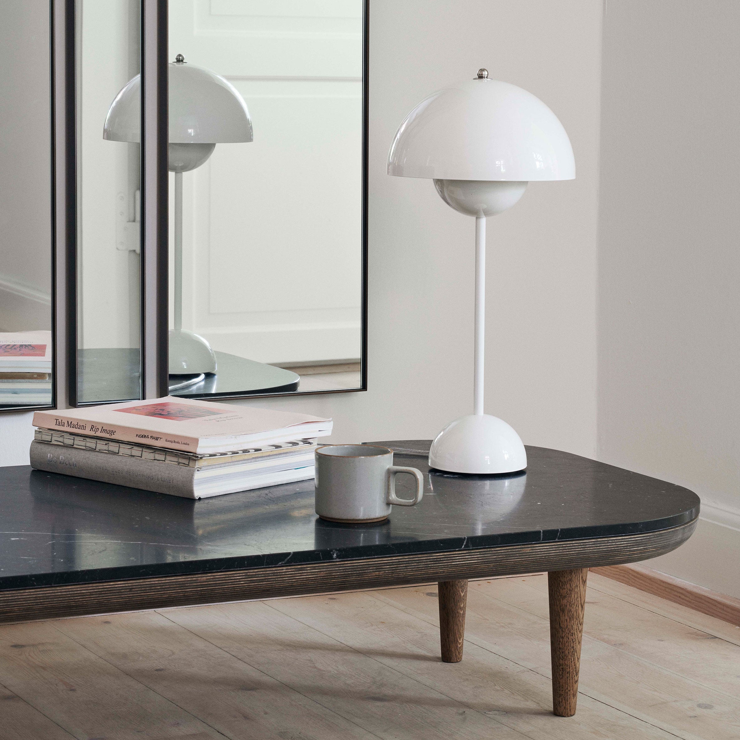 Flowerpot Table Lamp - VP3 - Monologue London