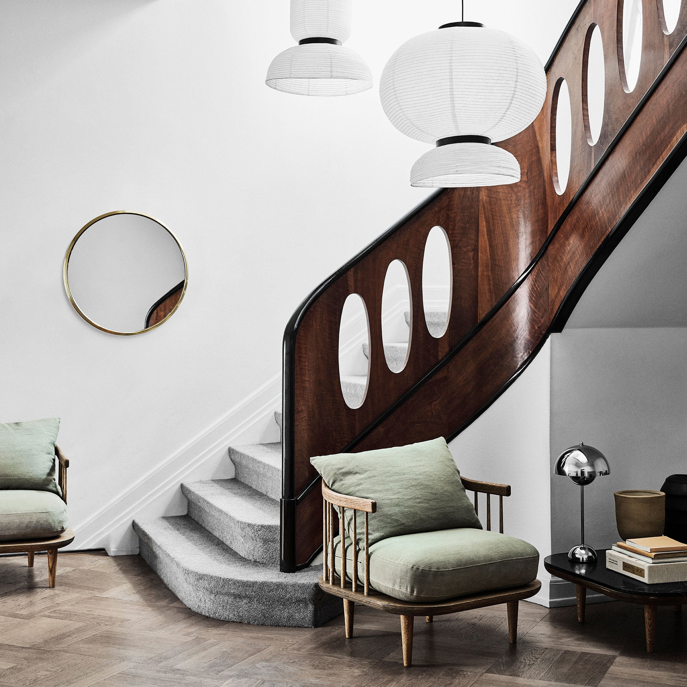 Sillon Round Mirrors - Brass - Monologue London