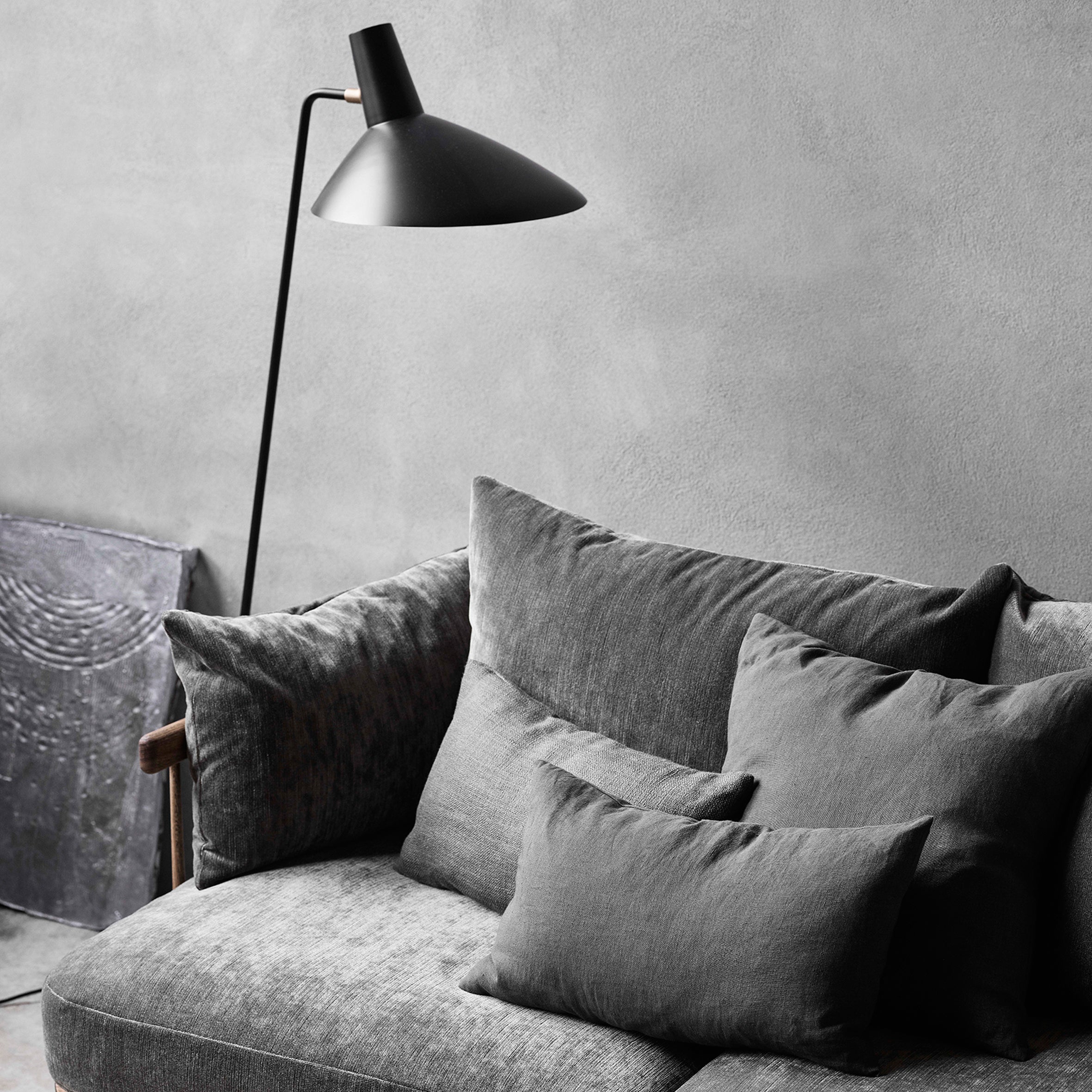 Tripod HM8 Floor Lamp - Monologue London