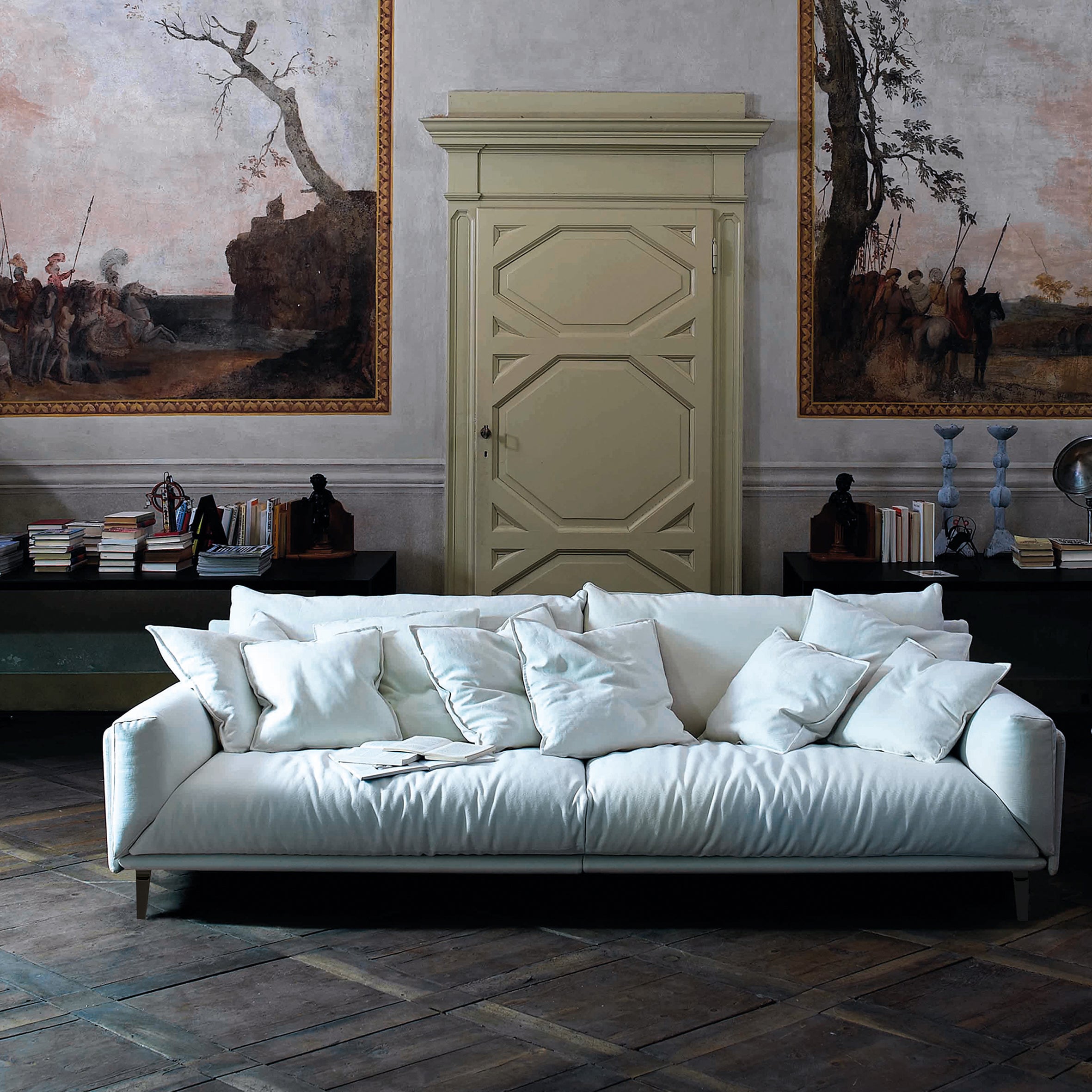 Faubourg Sofa - Monologue London