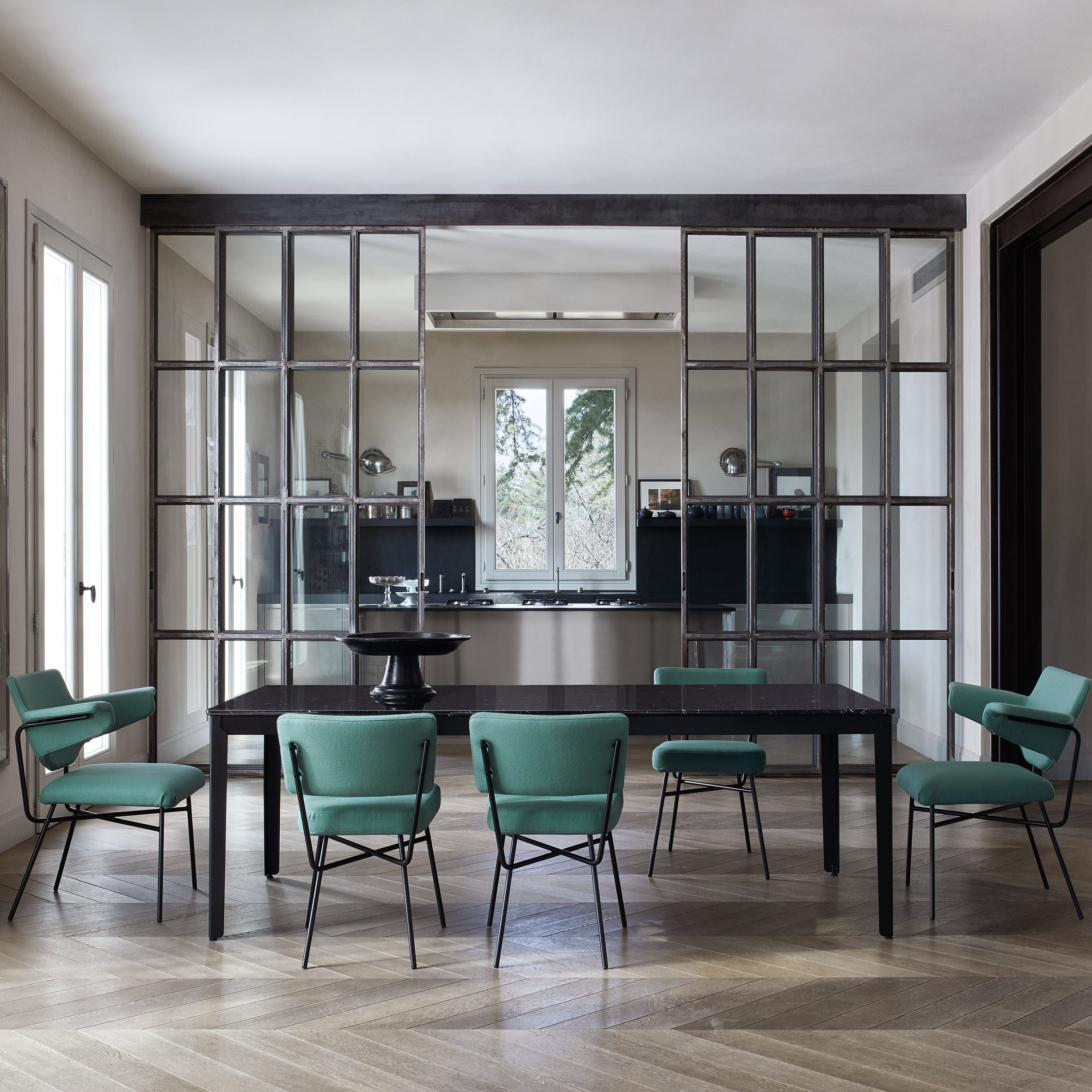 Neptunia Chair - Monologue London