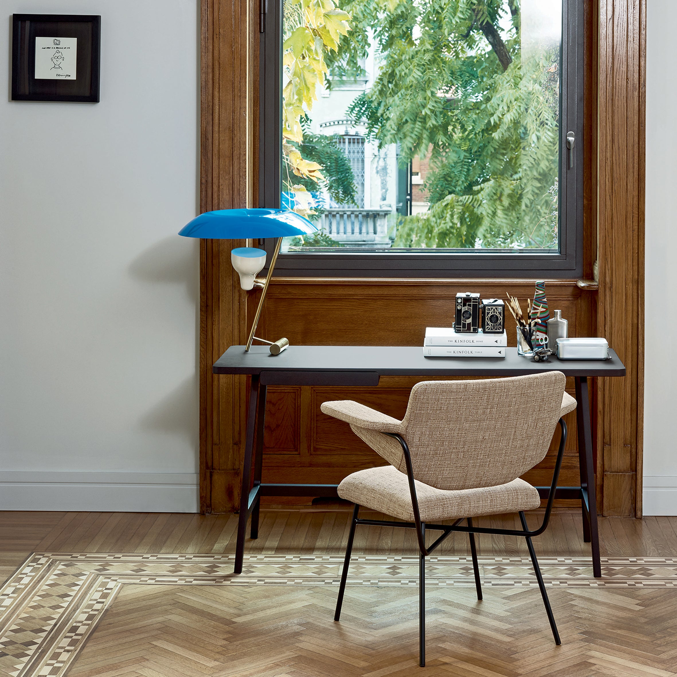 Neptunia Chair - Monologue London