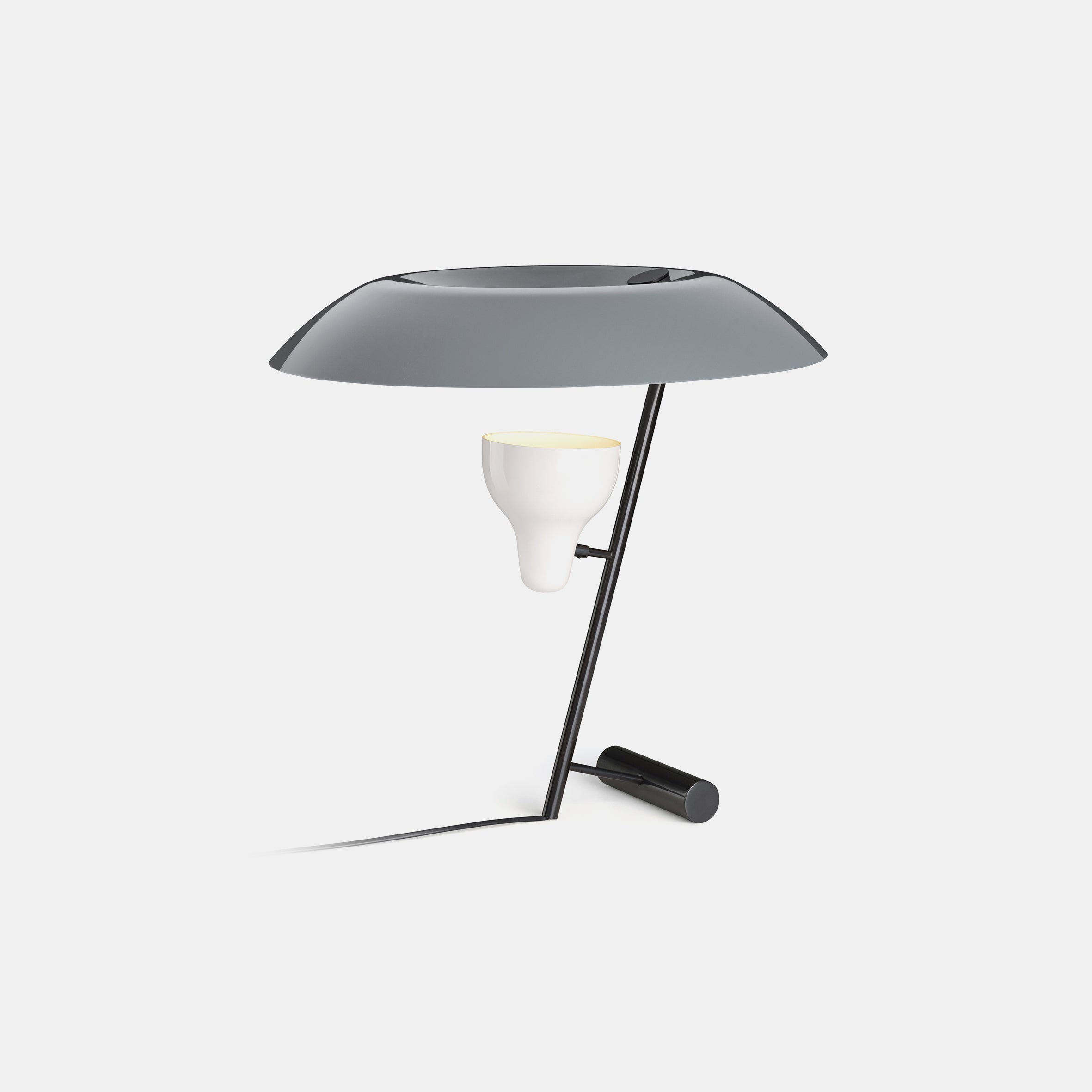 Model 548 Table Lamp - Monologue London