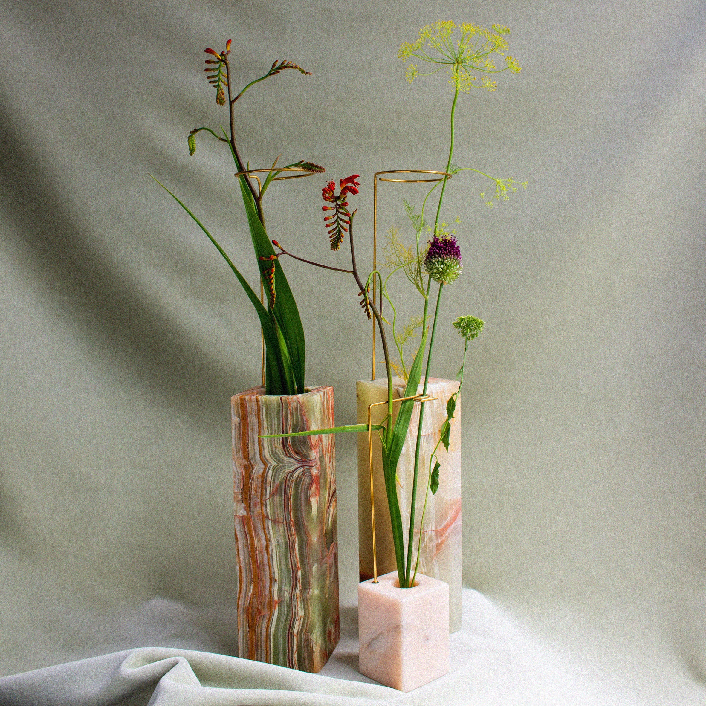 Posture Vase 1 - Green Brown Onyx