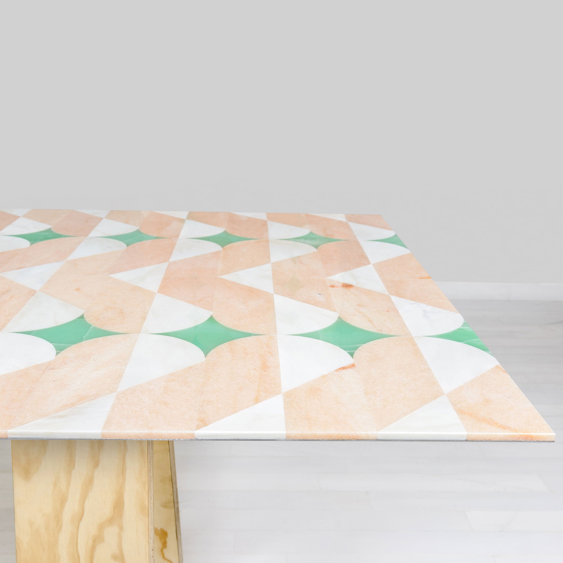 Papiro Amelie Table - Monologue London