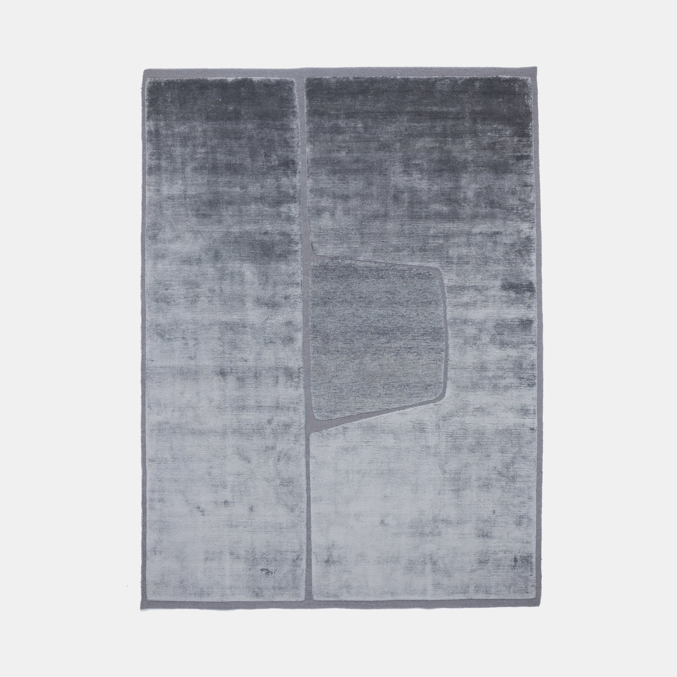 Cut Out Monocromo Rug