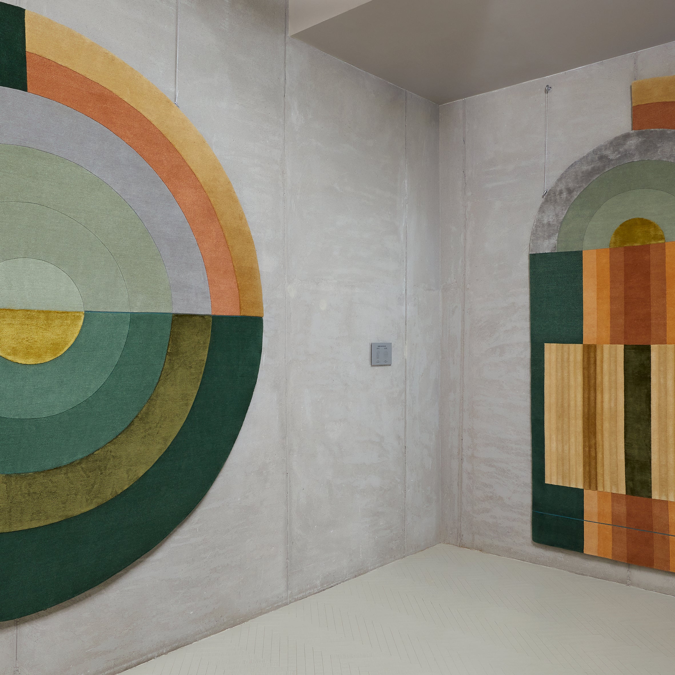 Bliss Round Rug - Monologue London