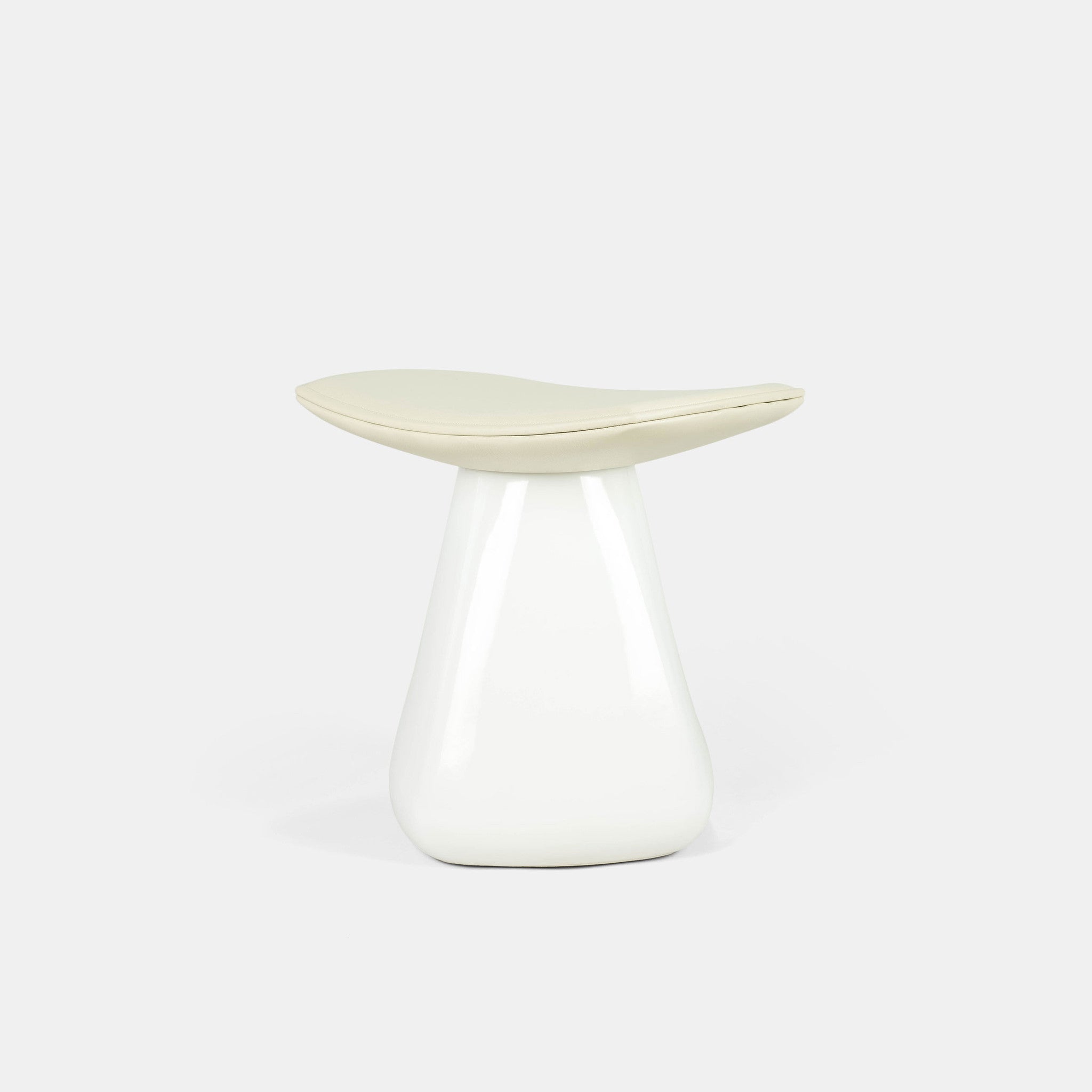 Dam Stool - Monologue London