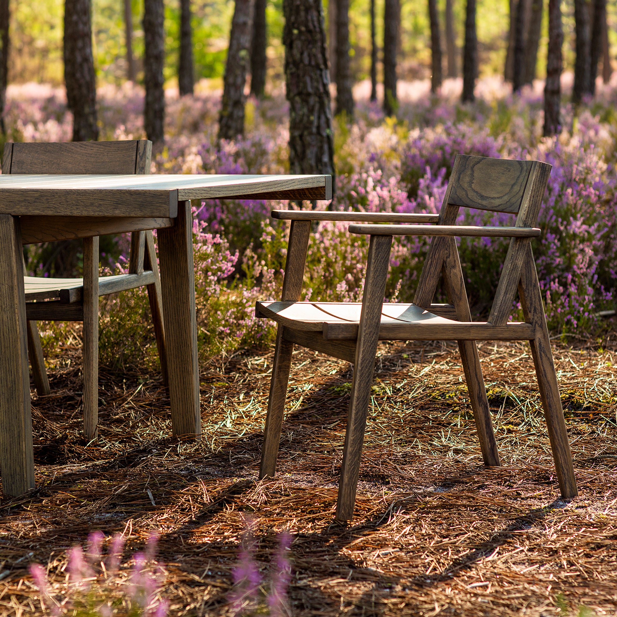 98.6°F Outdoor Armchair