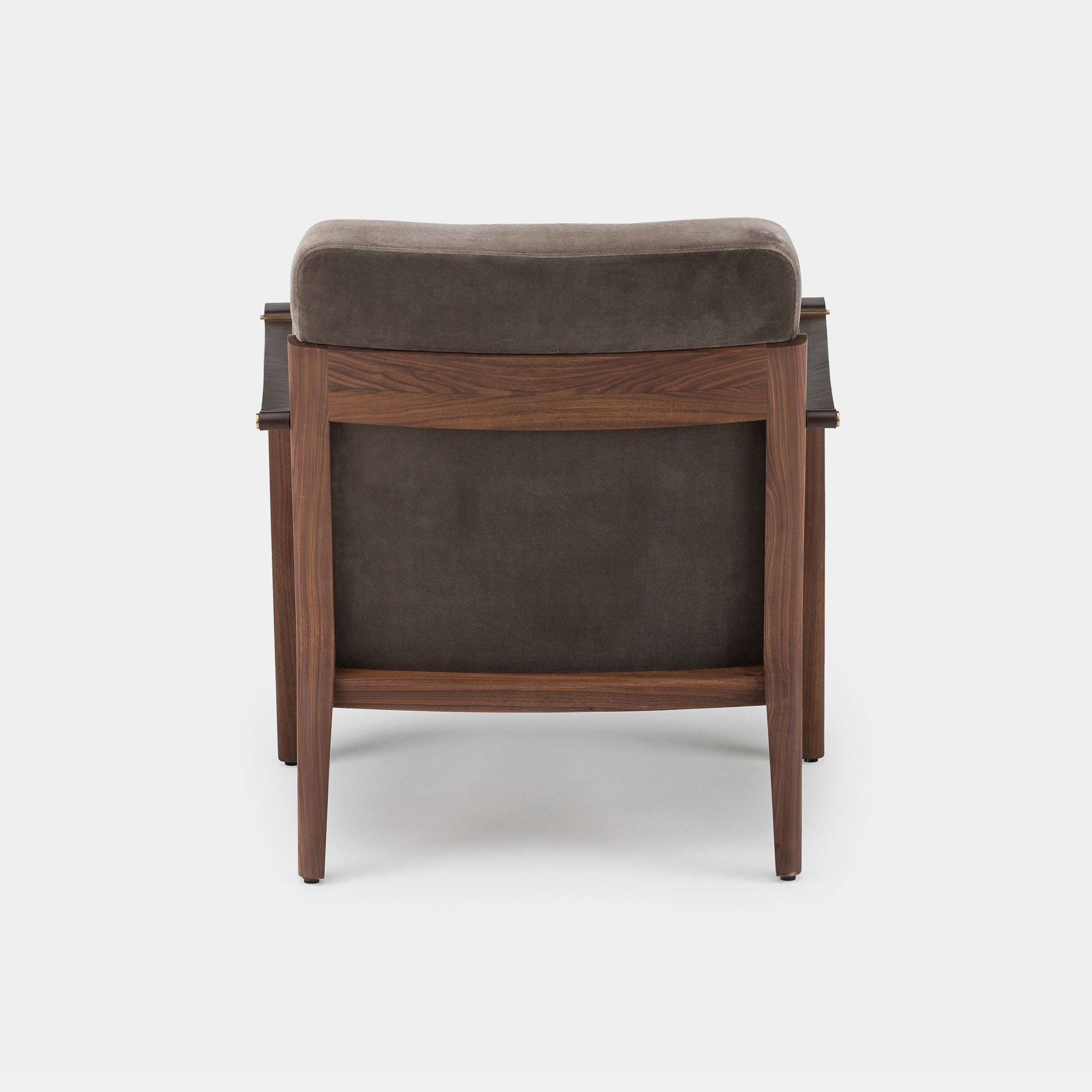 Capo Lounge Chair w/Armrests - Monologue London