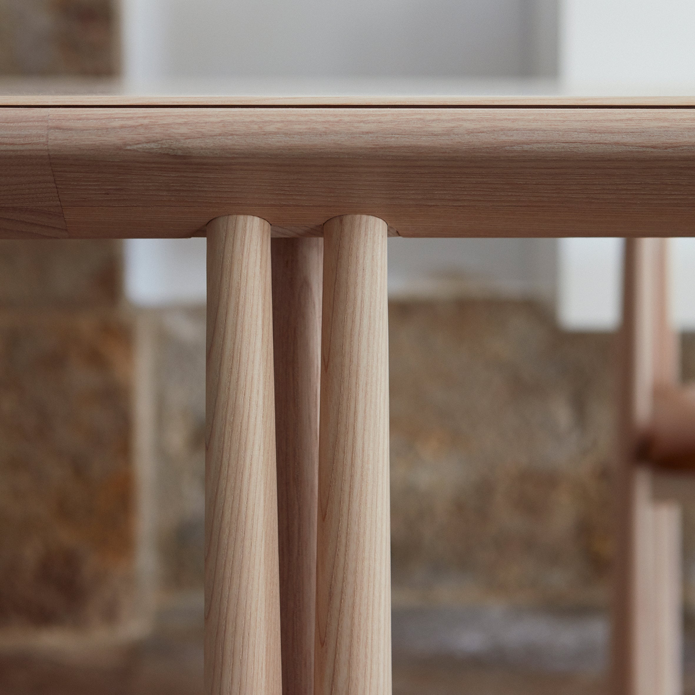 Elliot Oblong Dining Table