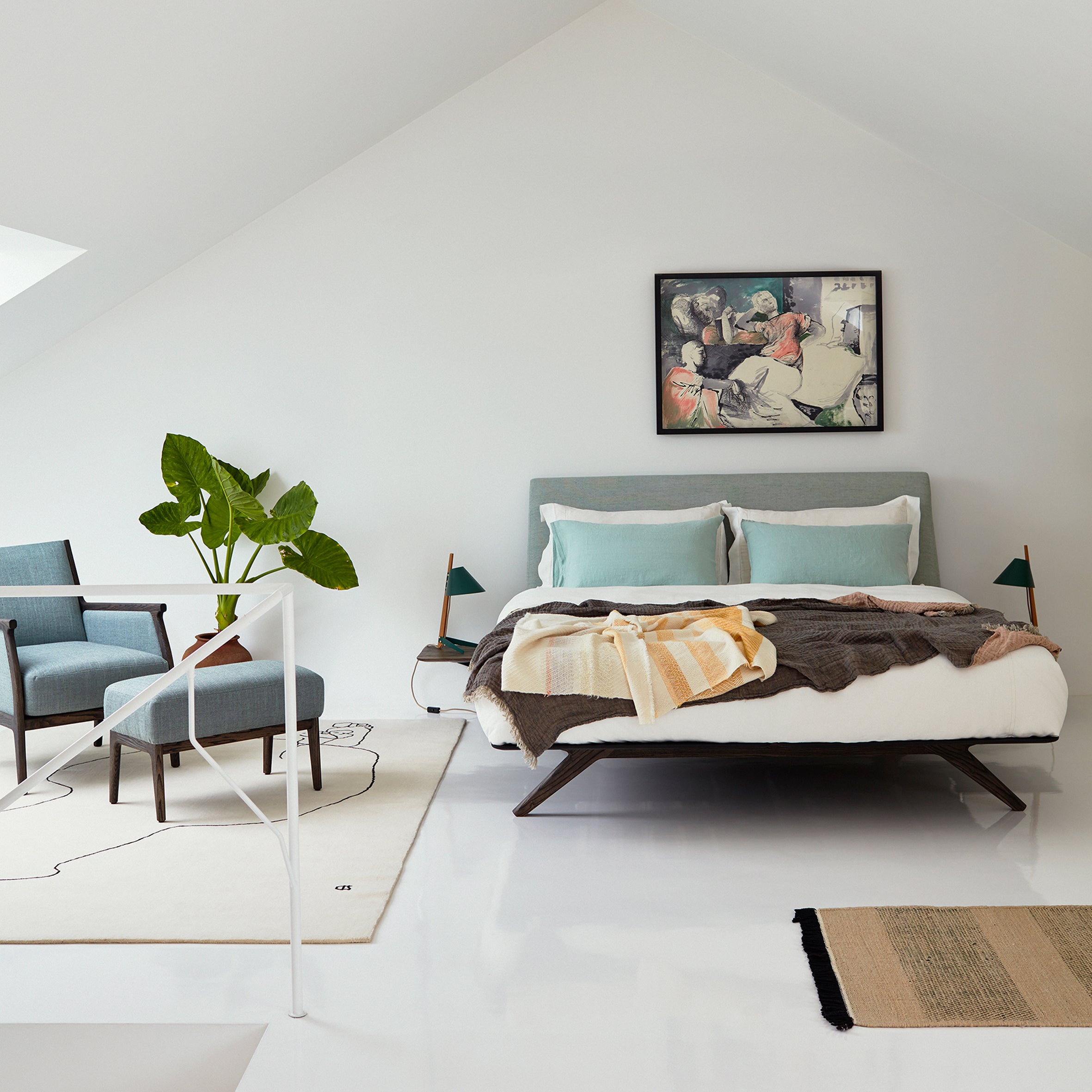 Hepburn Bed - Monologue London