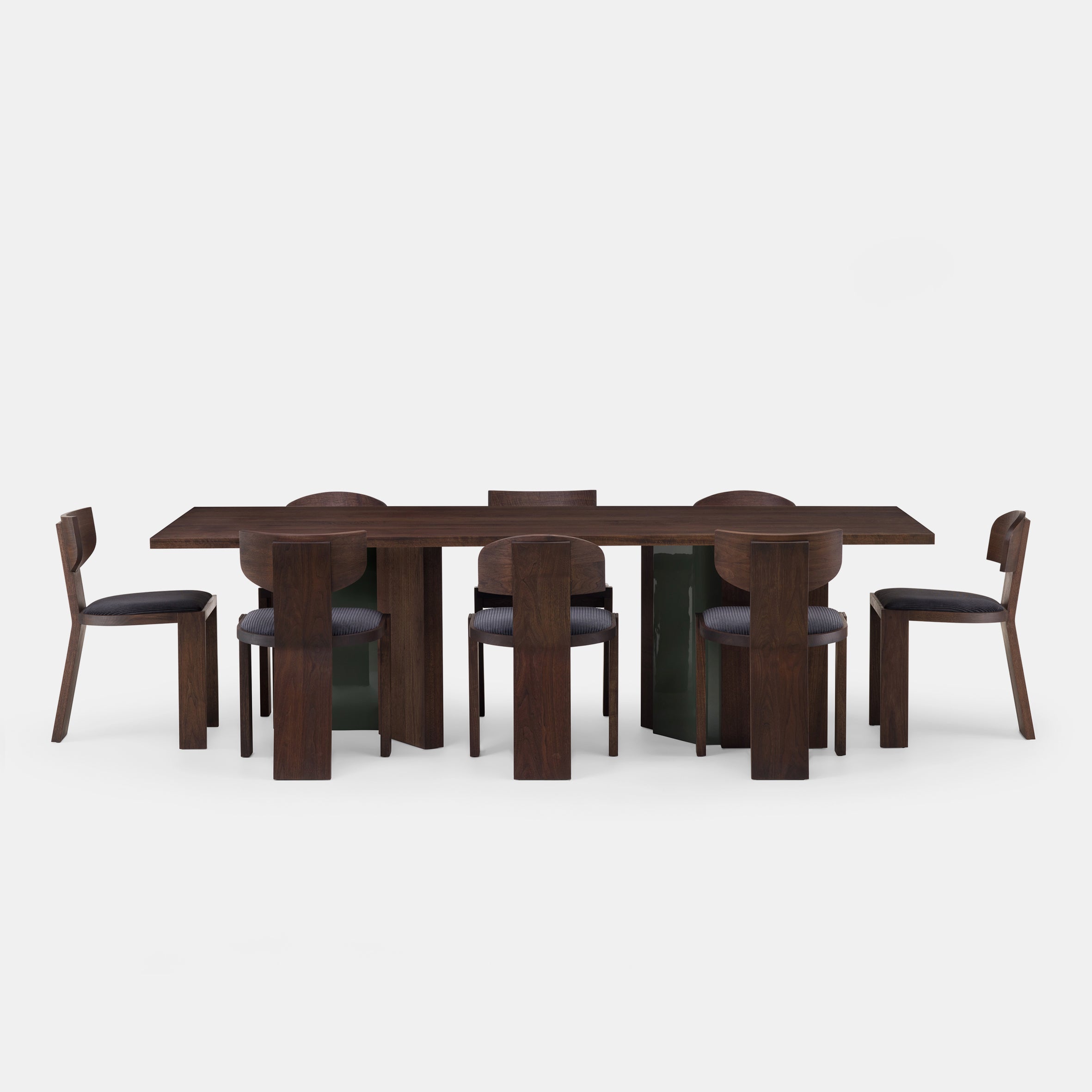 Izar Dining Table