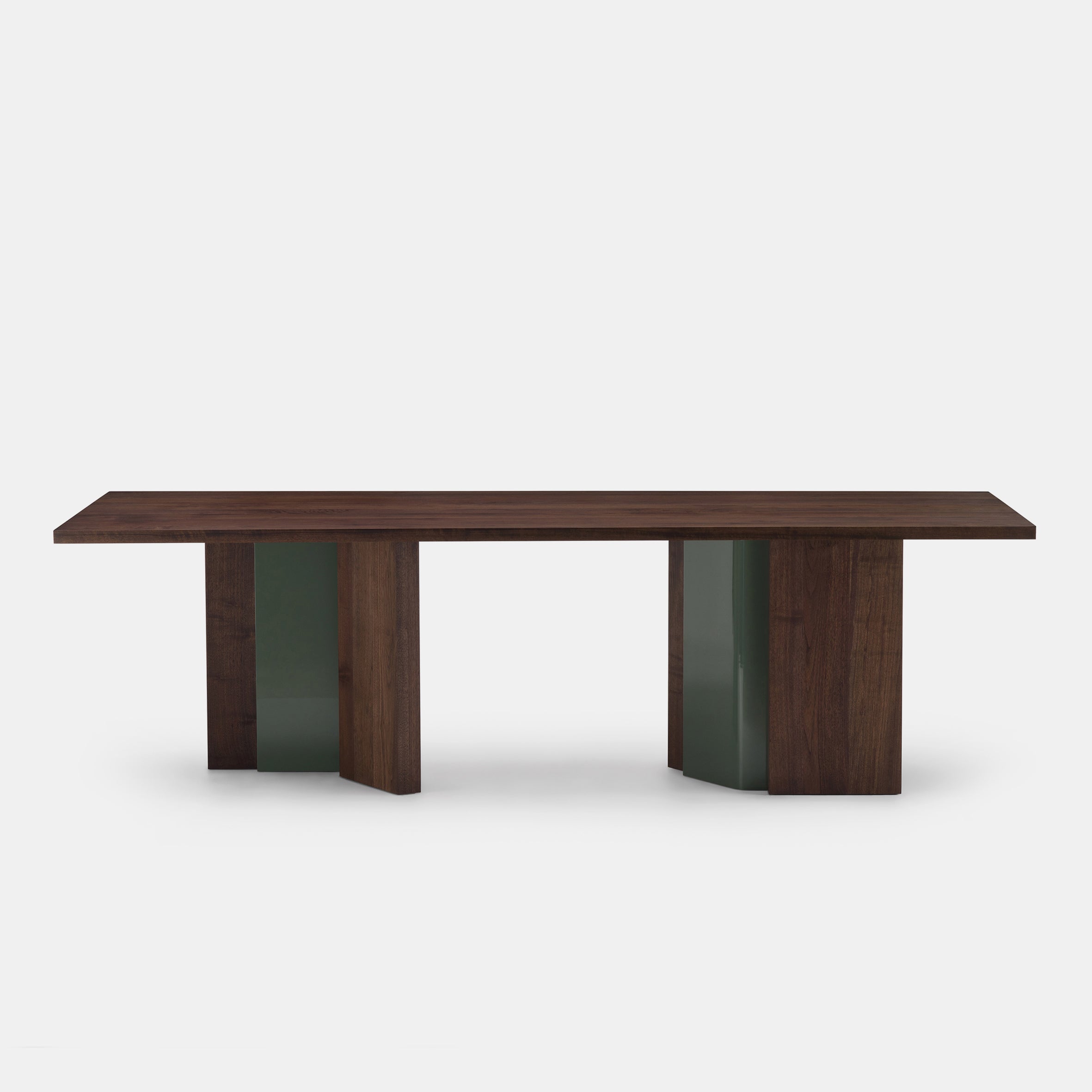 Izar Dining Table