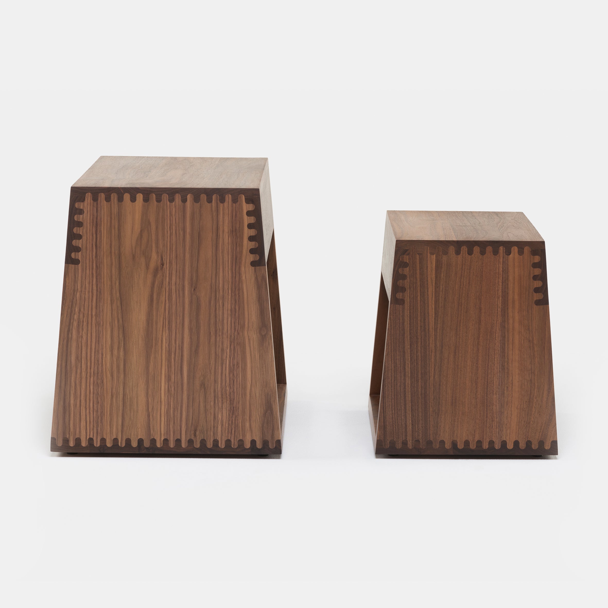 Maia Side Table