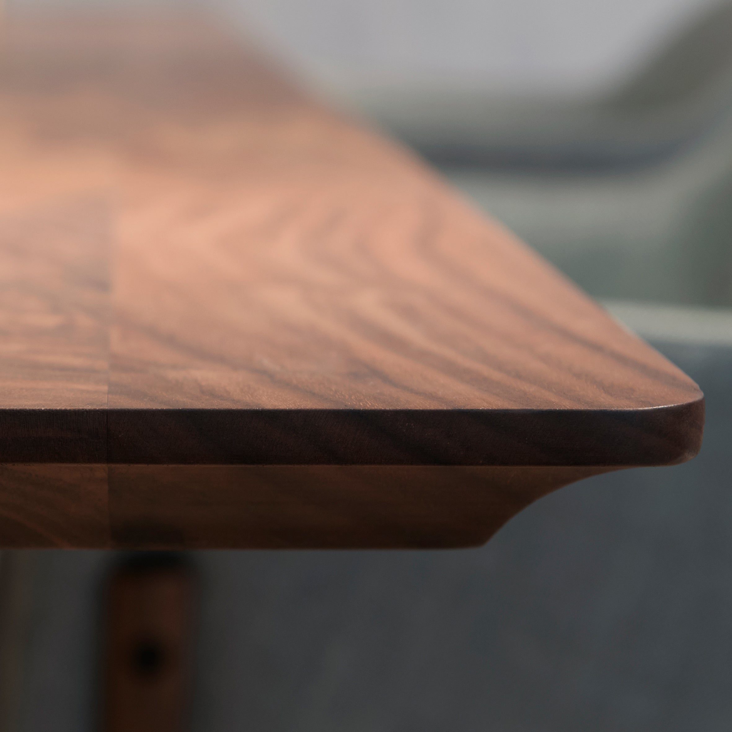 Overton Dining Table