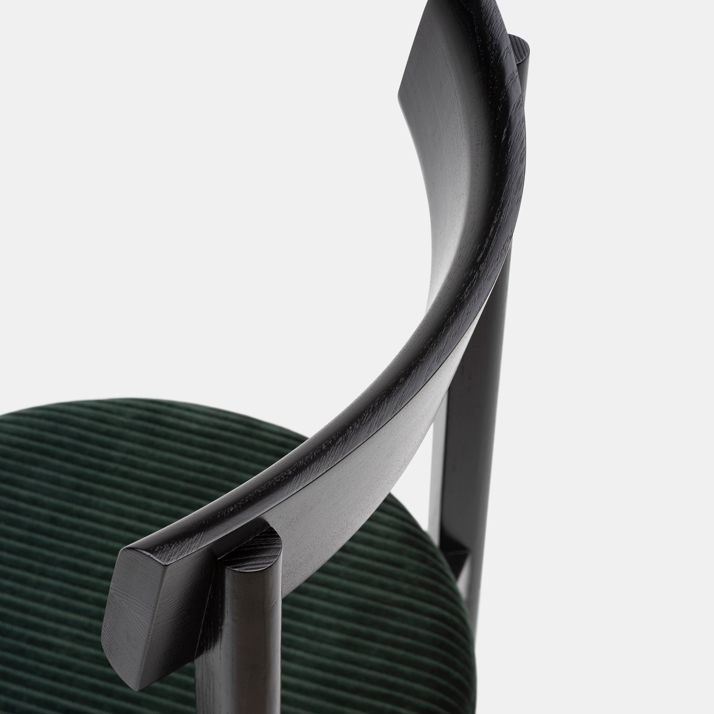 Petit 3 Chair