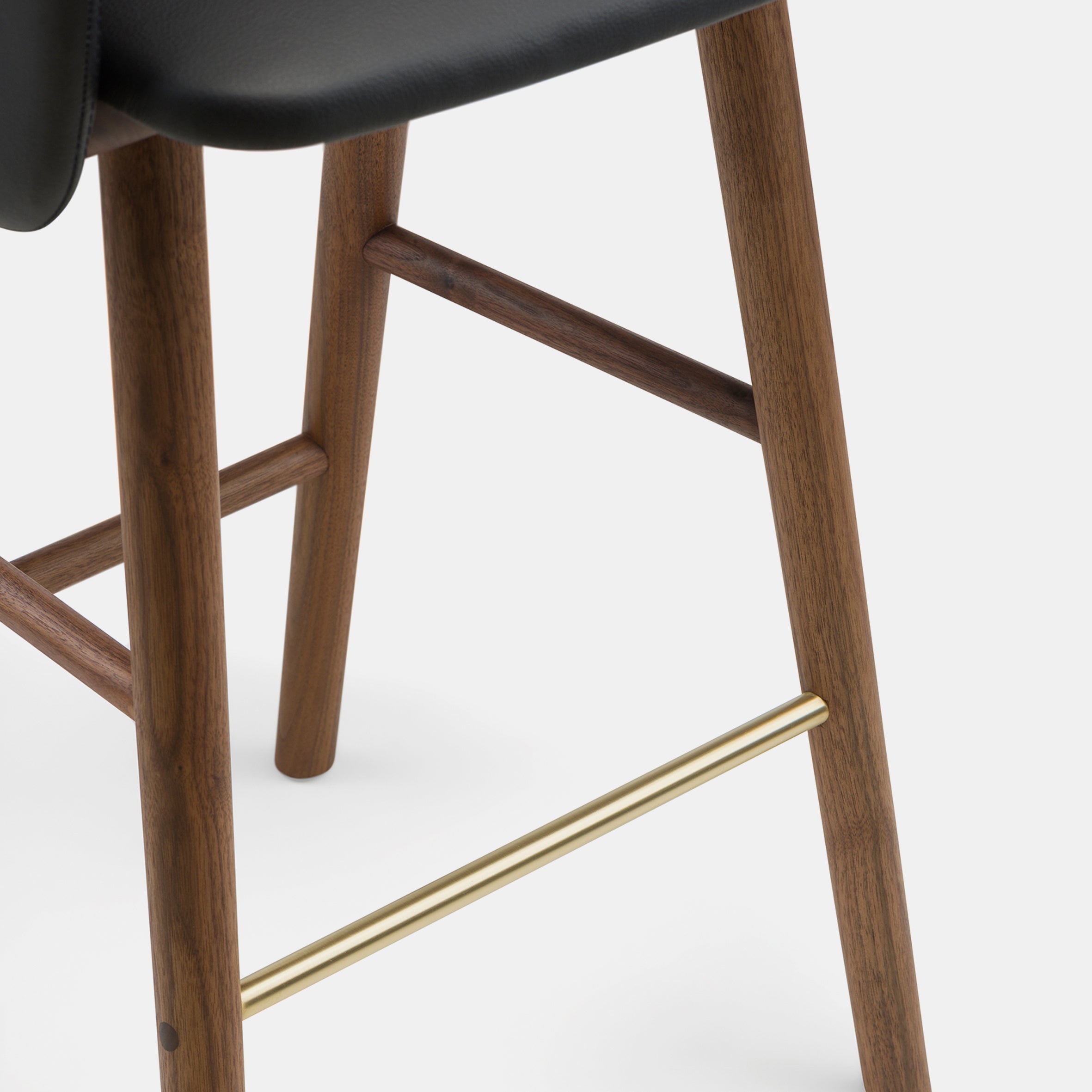 Saia Bar Stool