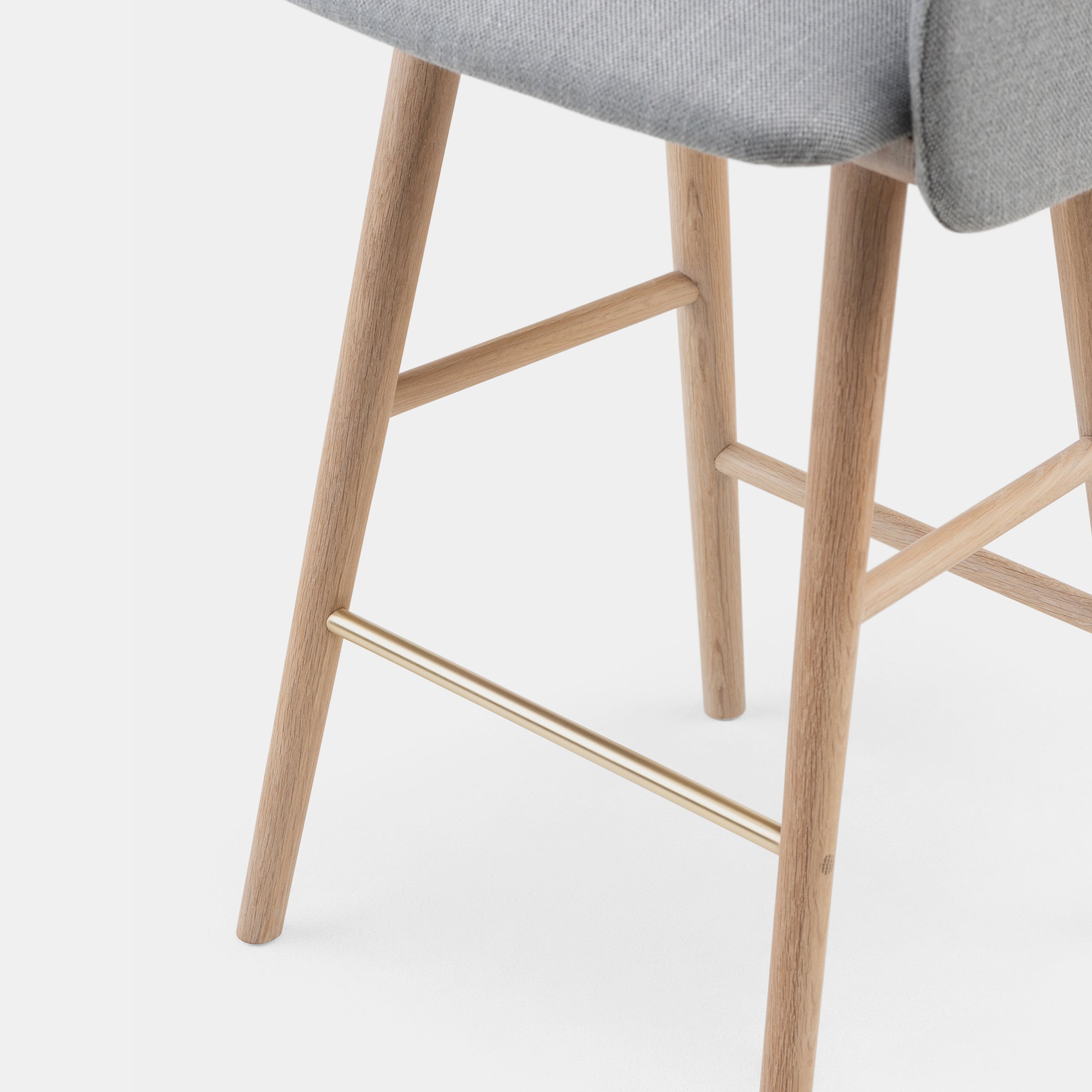 Saia Bar Stool