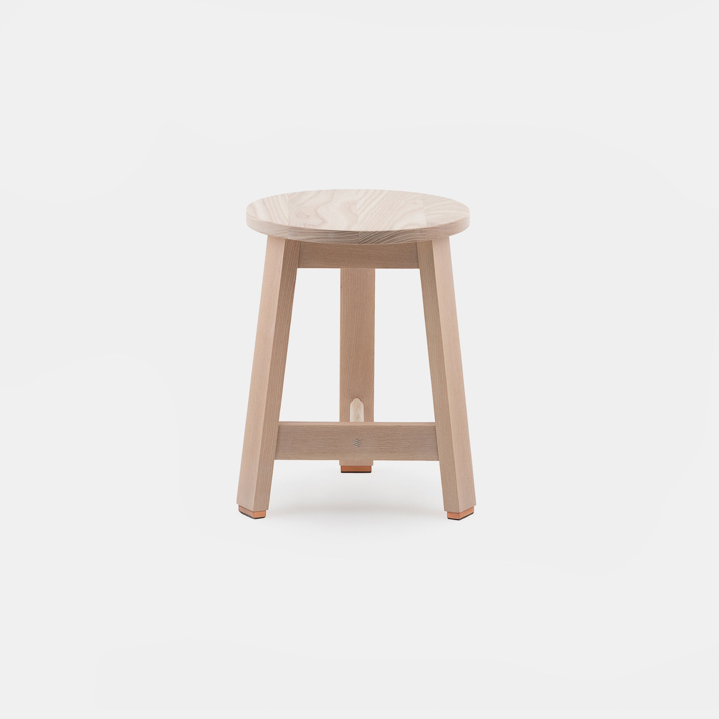 441 Stool