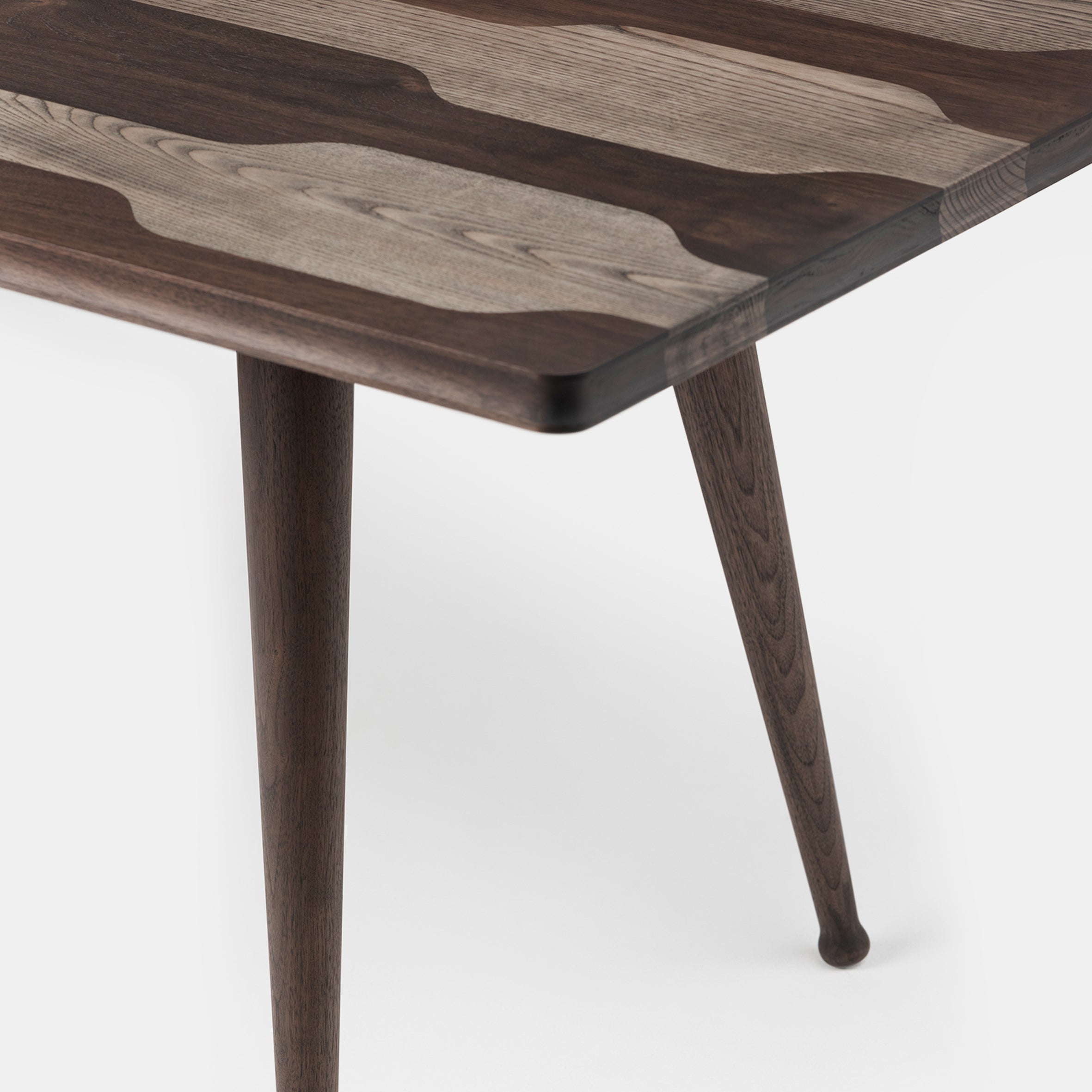 Tavli Dining Table