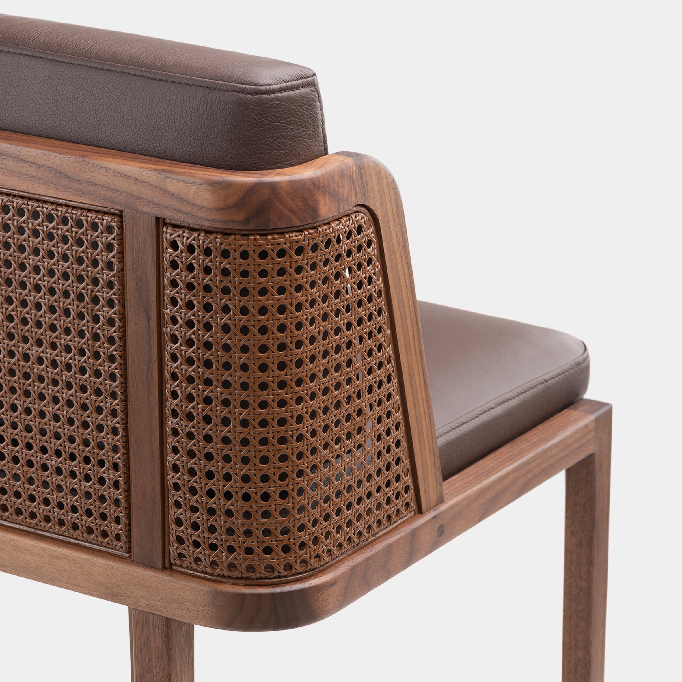 Throne Bar Stool w/Rattan