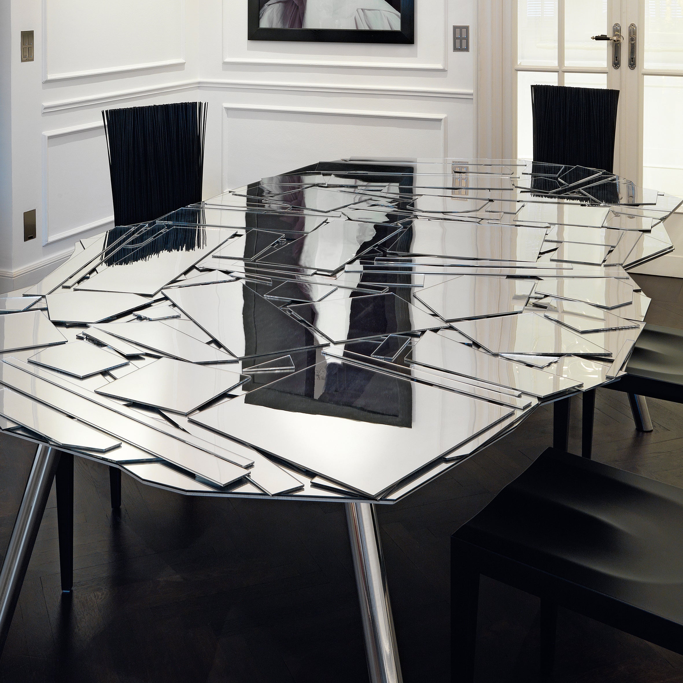 Brasilia Dining Table