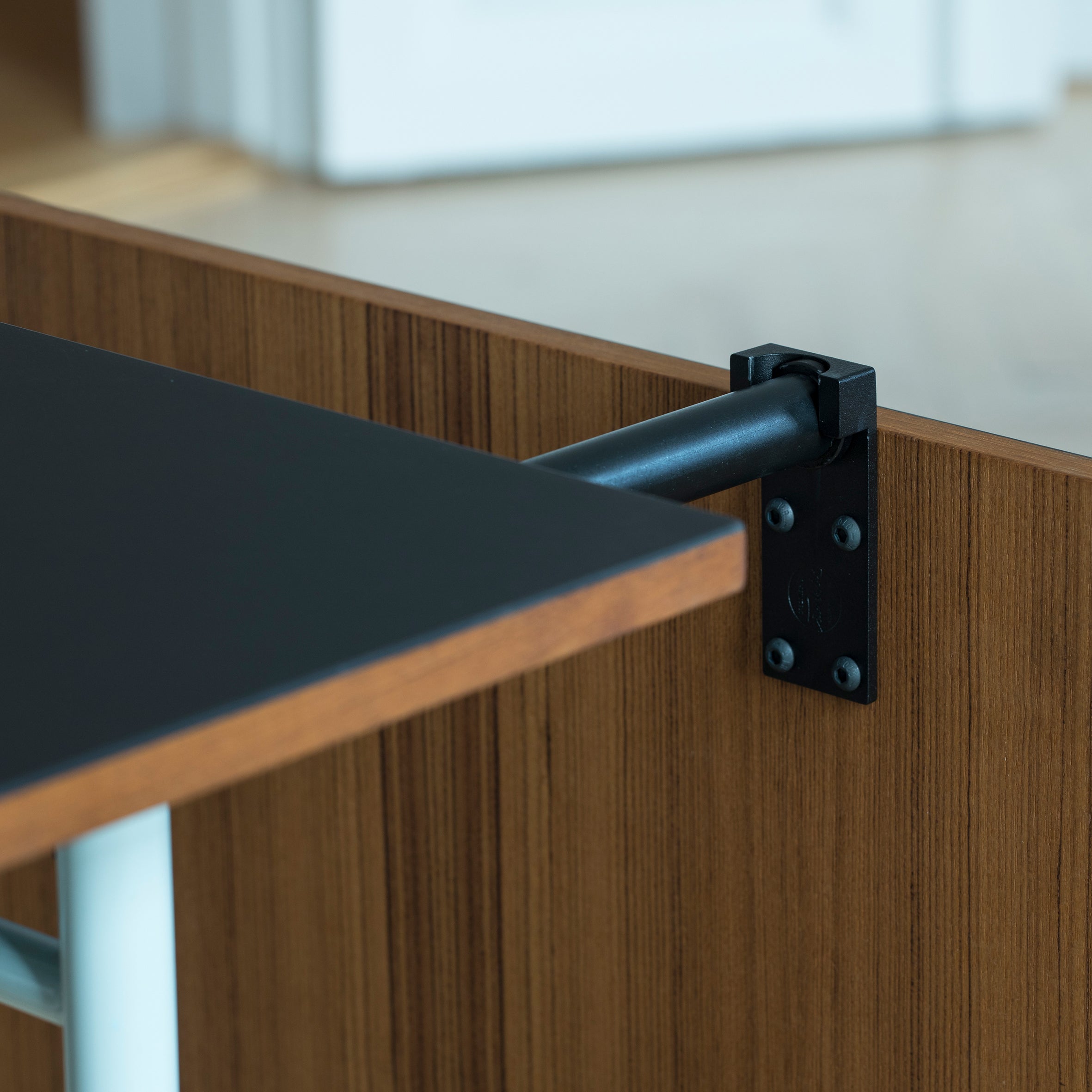 Nyhavn Extendable Dining Table