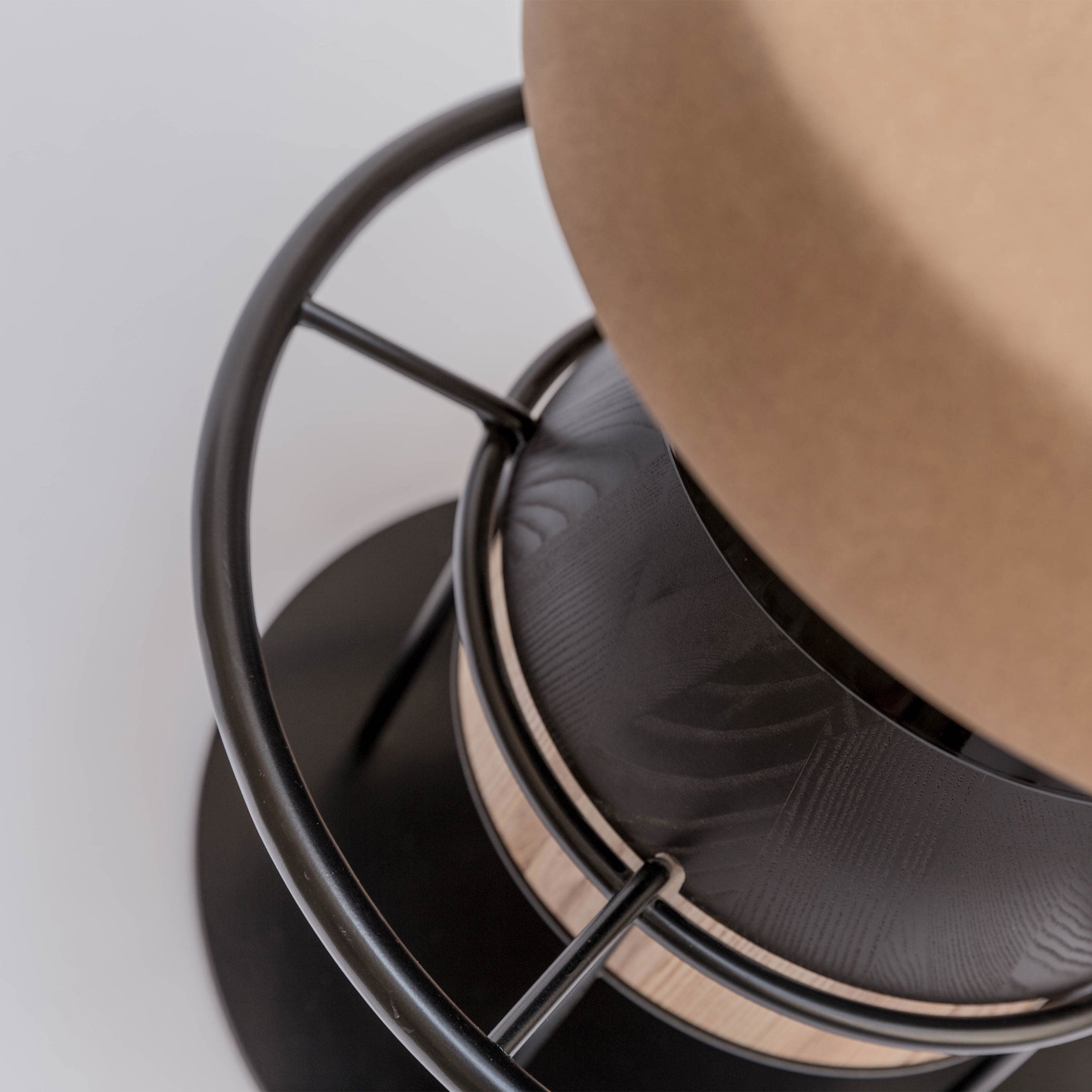 Tembo Low Black - Monologue London