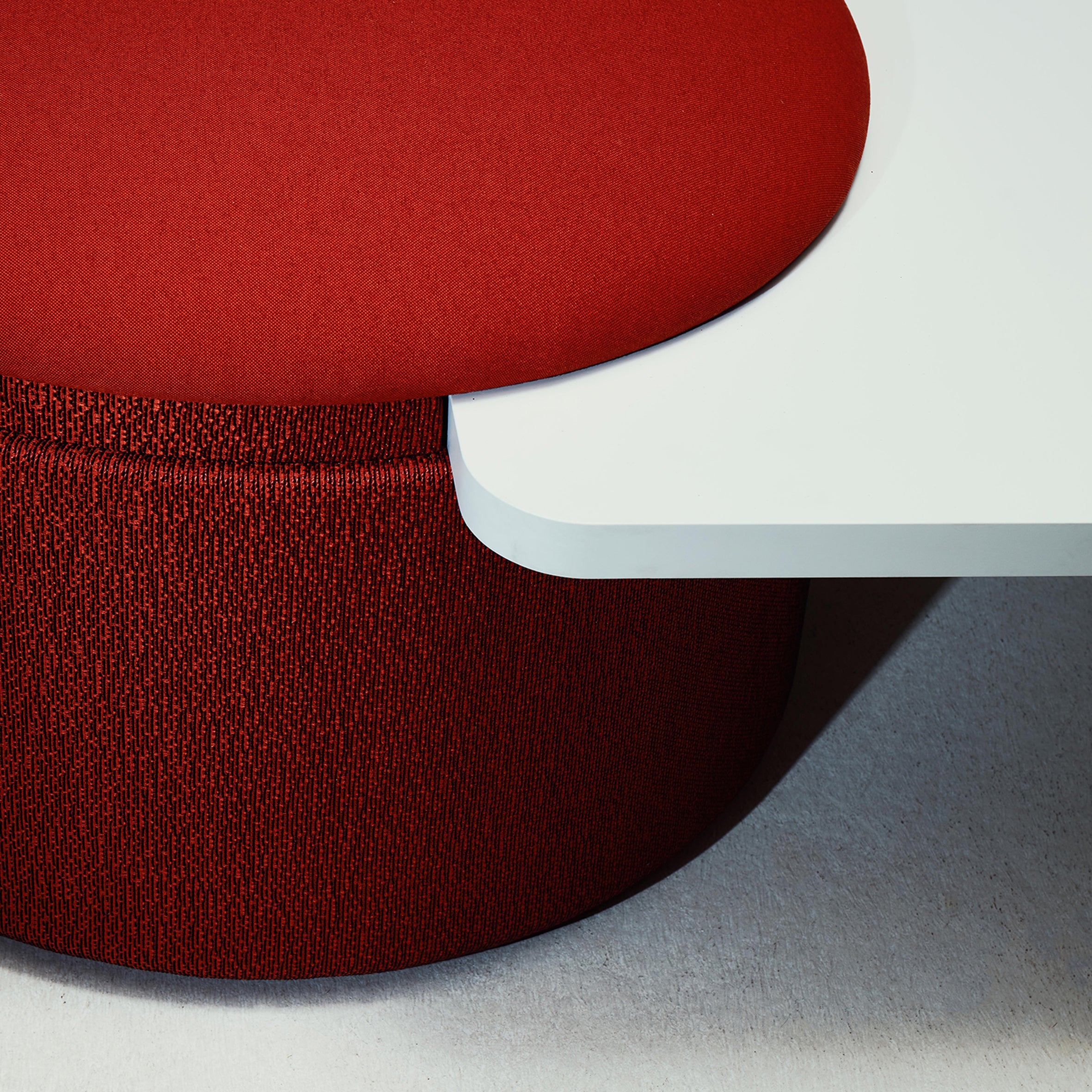 Amazone Pouf / Coffee Table