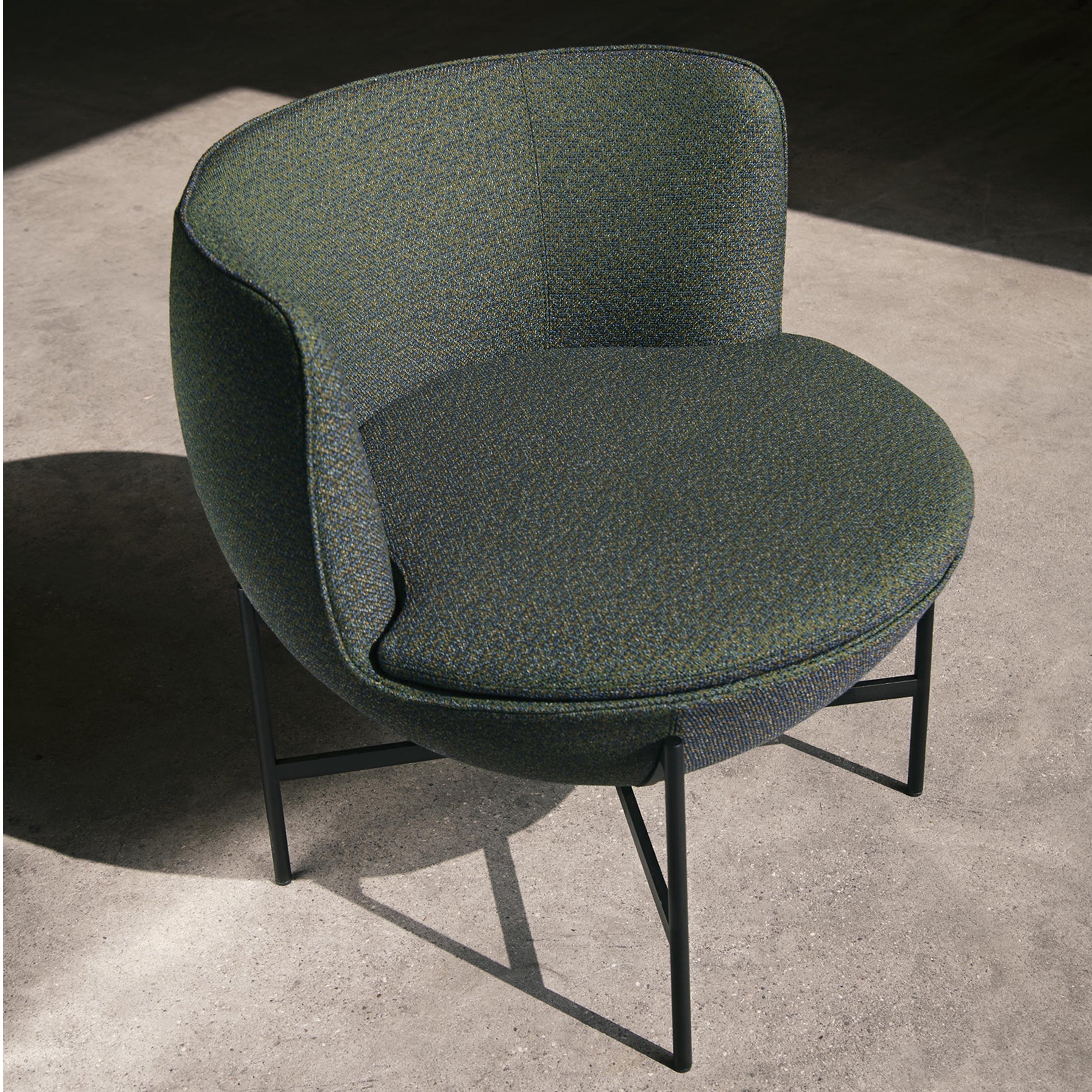 Calice Lounge Chair