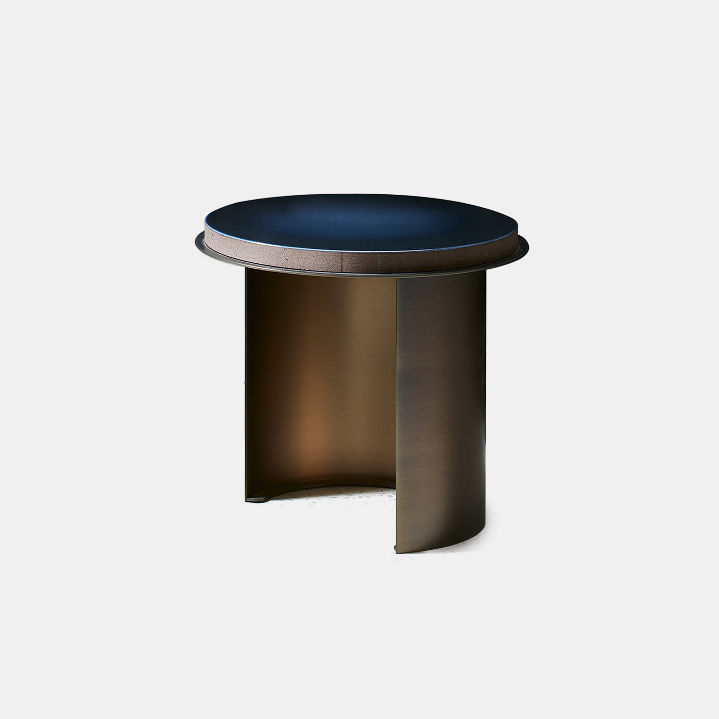 Oaze Side Table