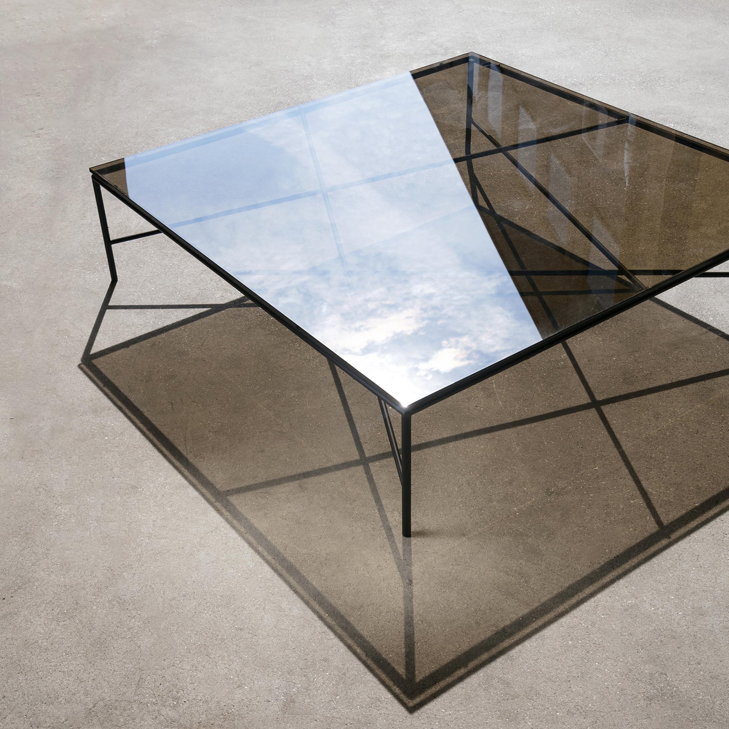 Static Coffee Table