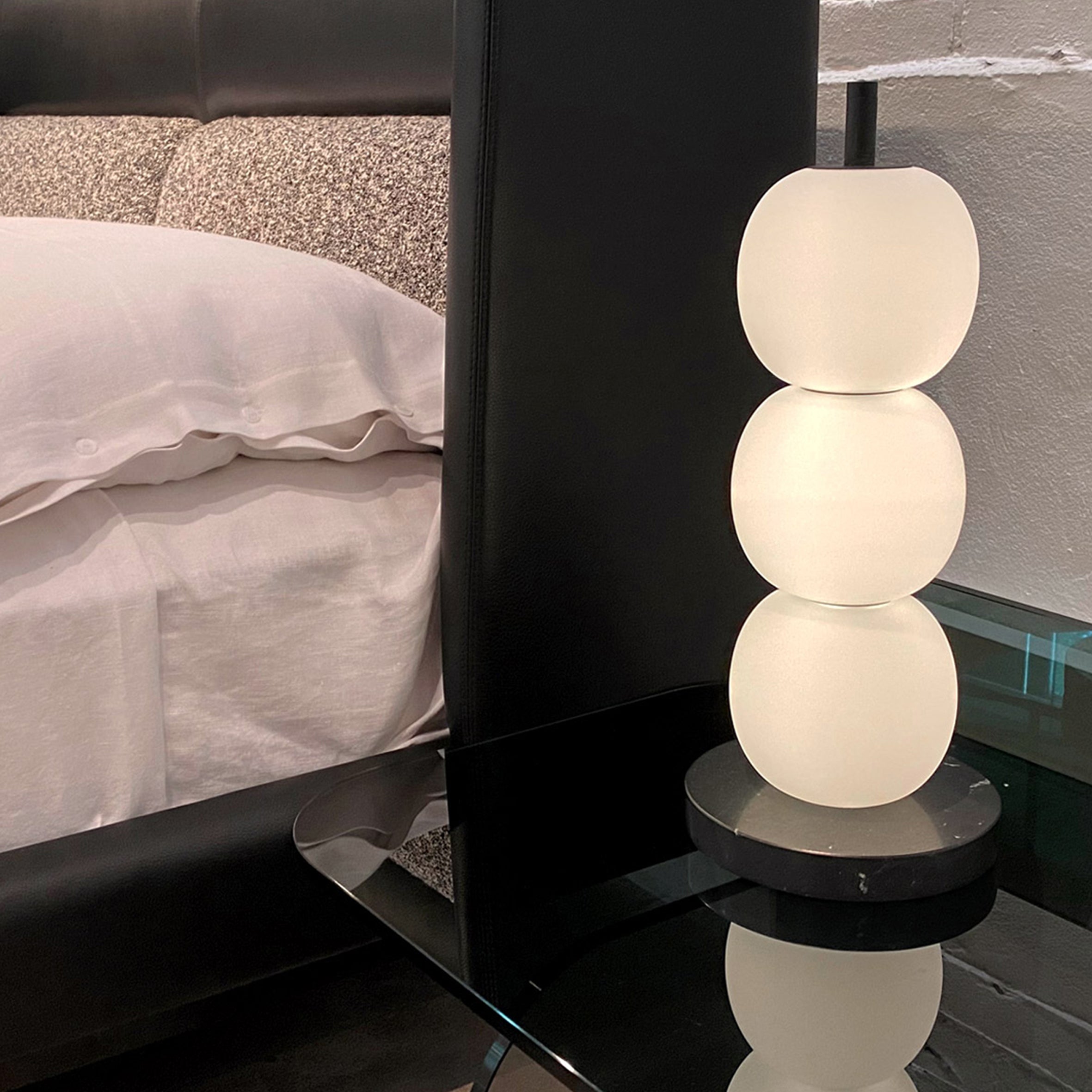 Mainkai Table Lamp