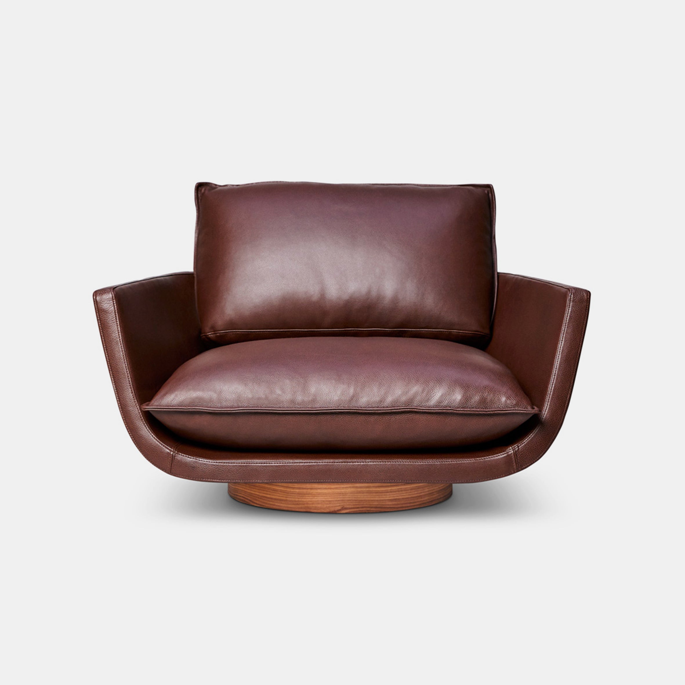 Rua Ipanema Swivel Lounge Chair